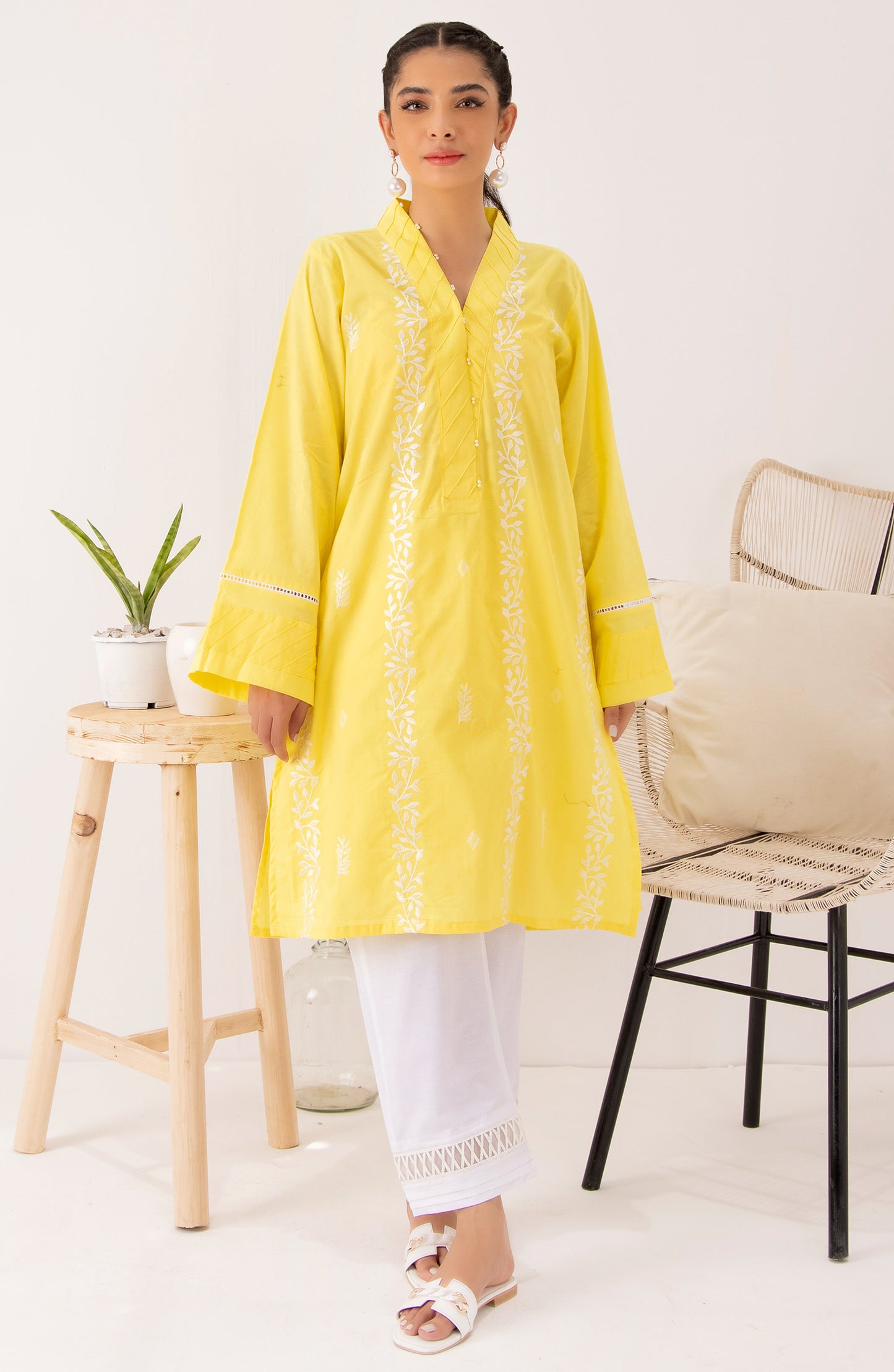 Stitched 1 Piece Embroidered Jacquard Shirt