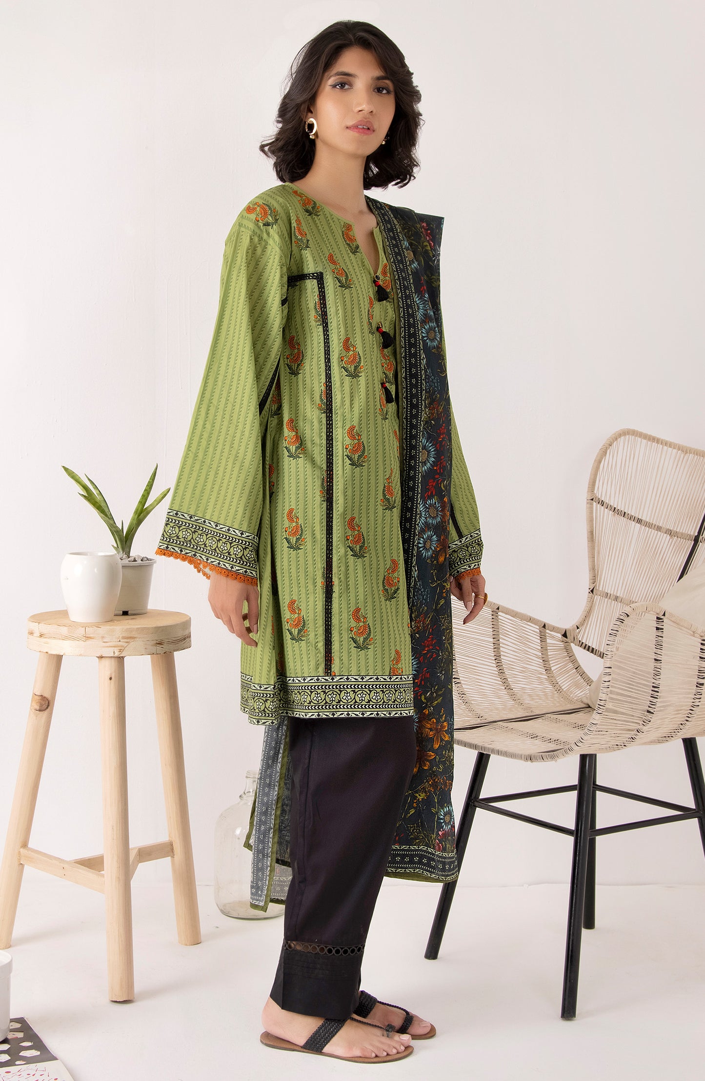 Stitched 2 Piece Printed Cambric Shirt Lawn Dupatta (NRDS-285/S GREEN)