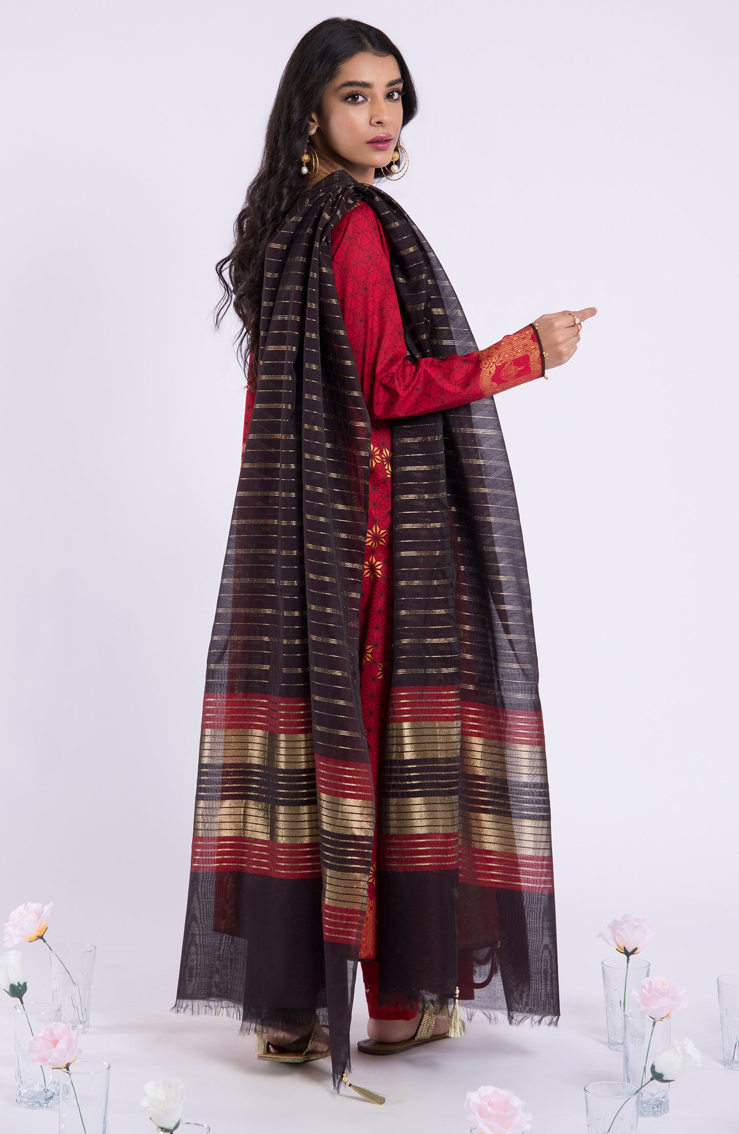 OTL-22-061/U RED LAWN  UNSTITCHED SHIRT DUPATTA PANTS