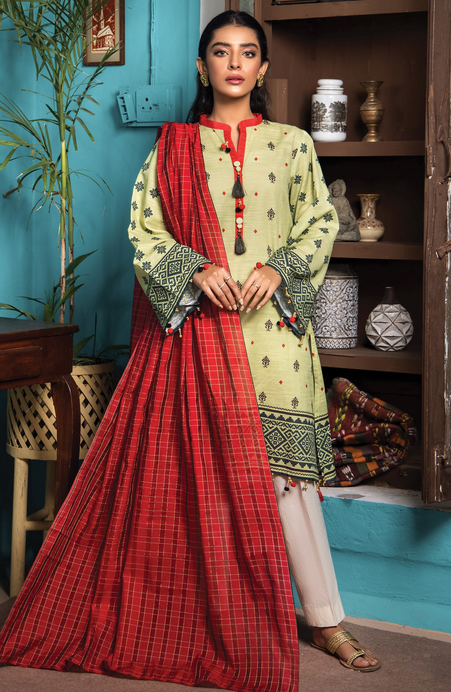 NRDS-394/U GREEN KHADDAR UNSTITCHED SHIRT DUPATTA