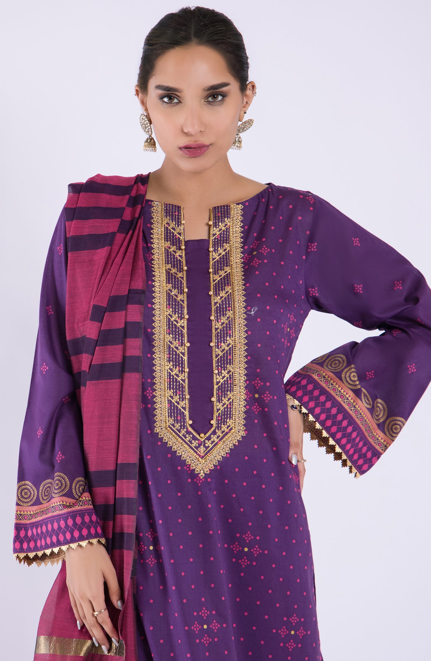 OTL-22-060/U PURPLE LAWN  UNSTITCHED SHIRT DUPATTA PANTS