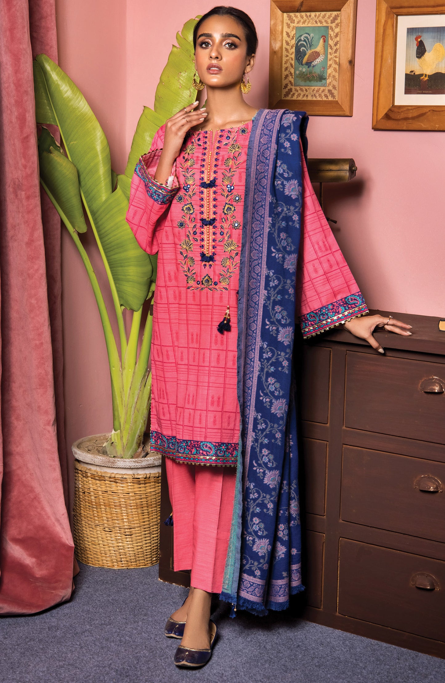 Unstitched 3 Piece Embroidered Khaddar Shirt , Khaddar Pant and Kashmiri Dupatta