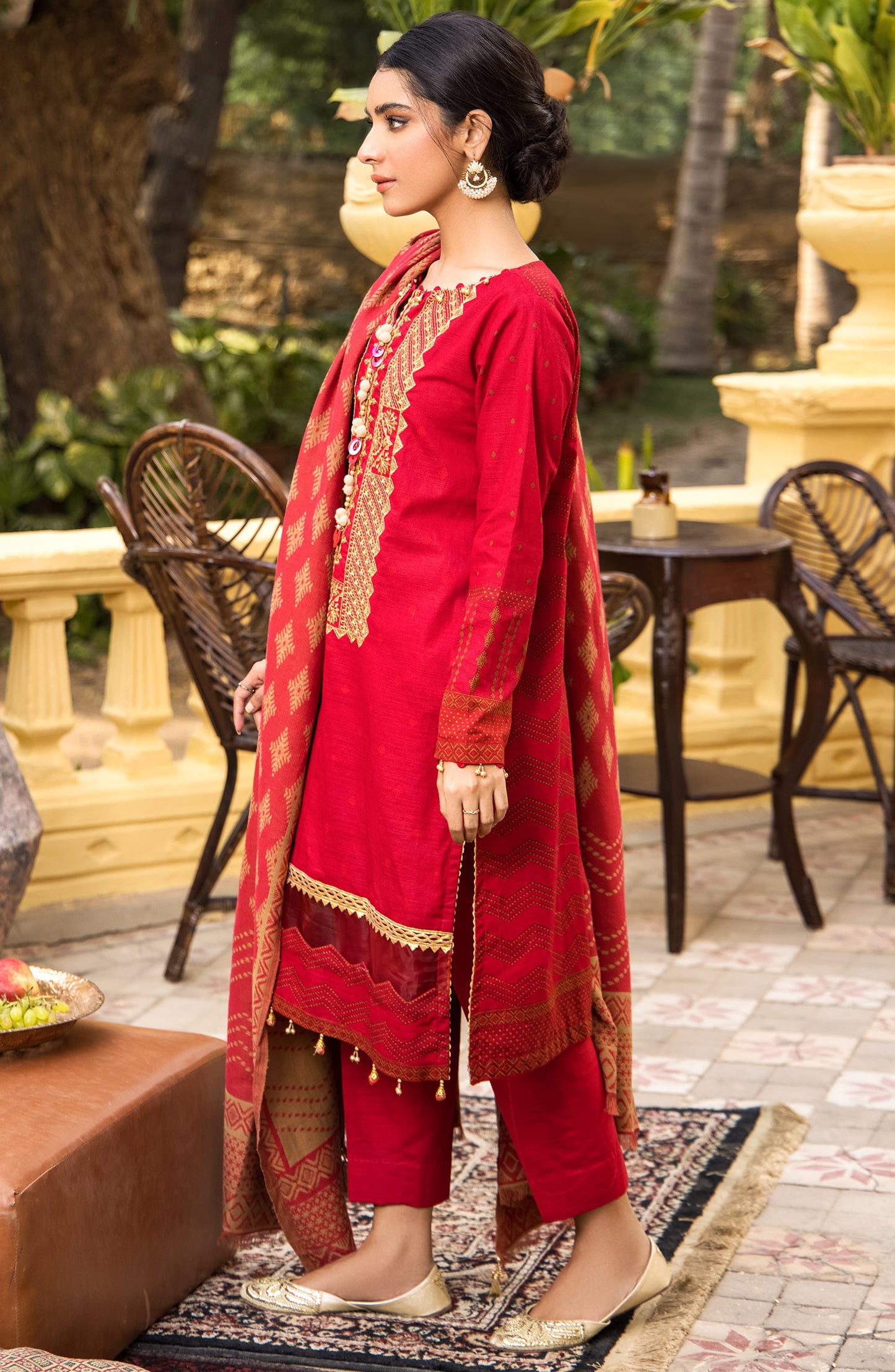 Unstitched 3 Piece Embroidered Khaddar Shirt , Khaddar Pant and JACQUARD Dupatta