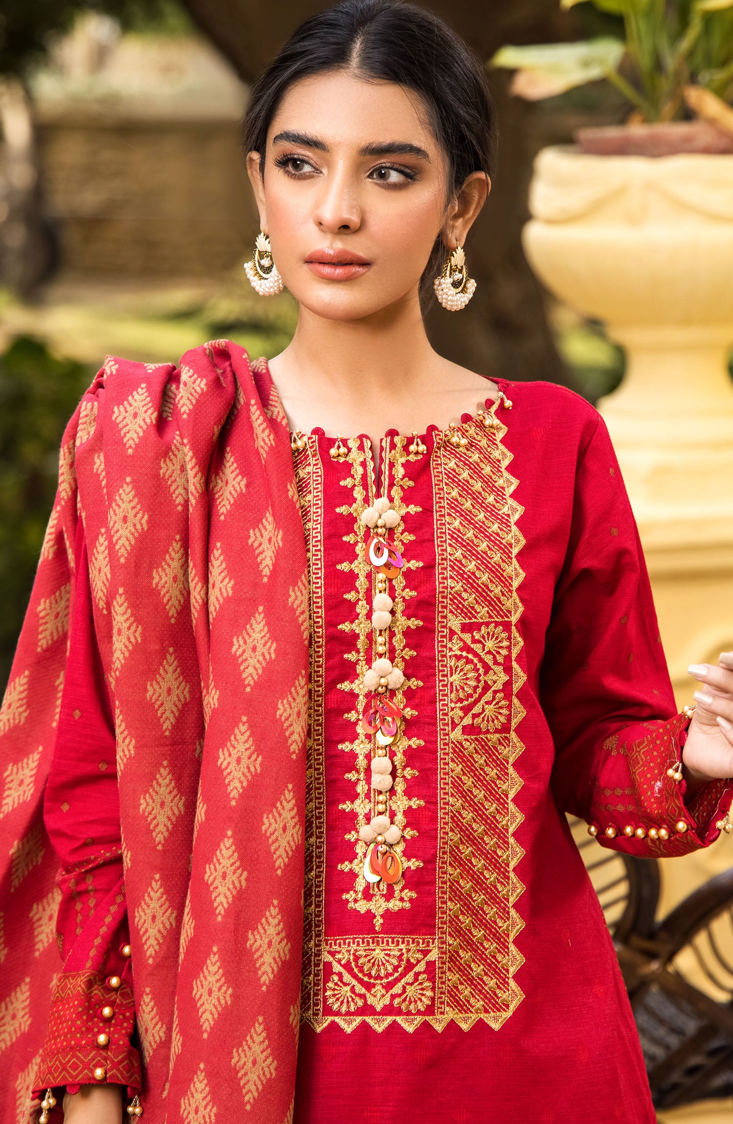 OTL-21-329/U RED KHADDAR WINTER UNSTITCHED SHIRT DUPATTA PANTS