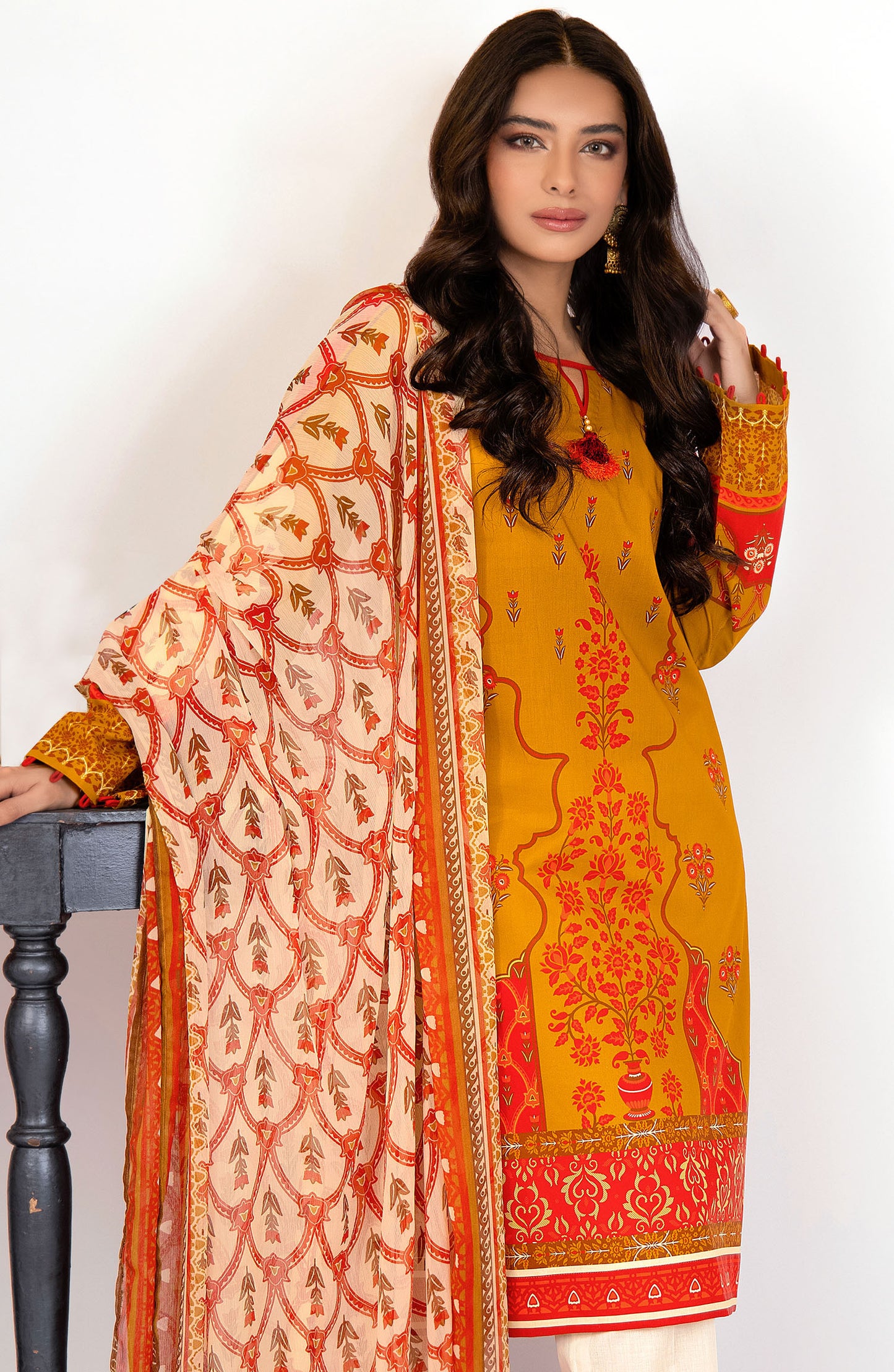 Unstitched 2 Piece Printed Lawn Shirt and Chiffon Dupatta