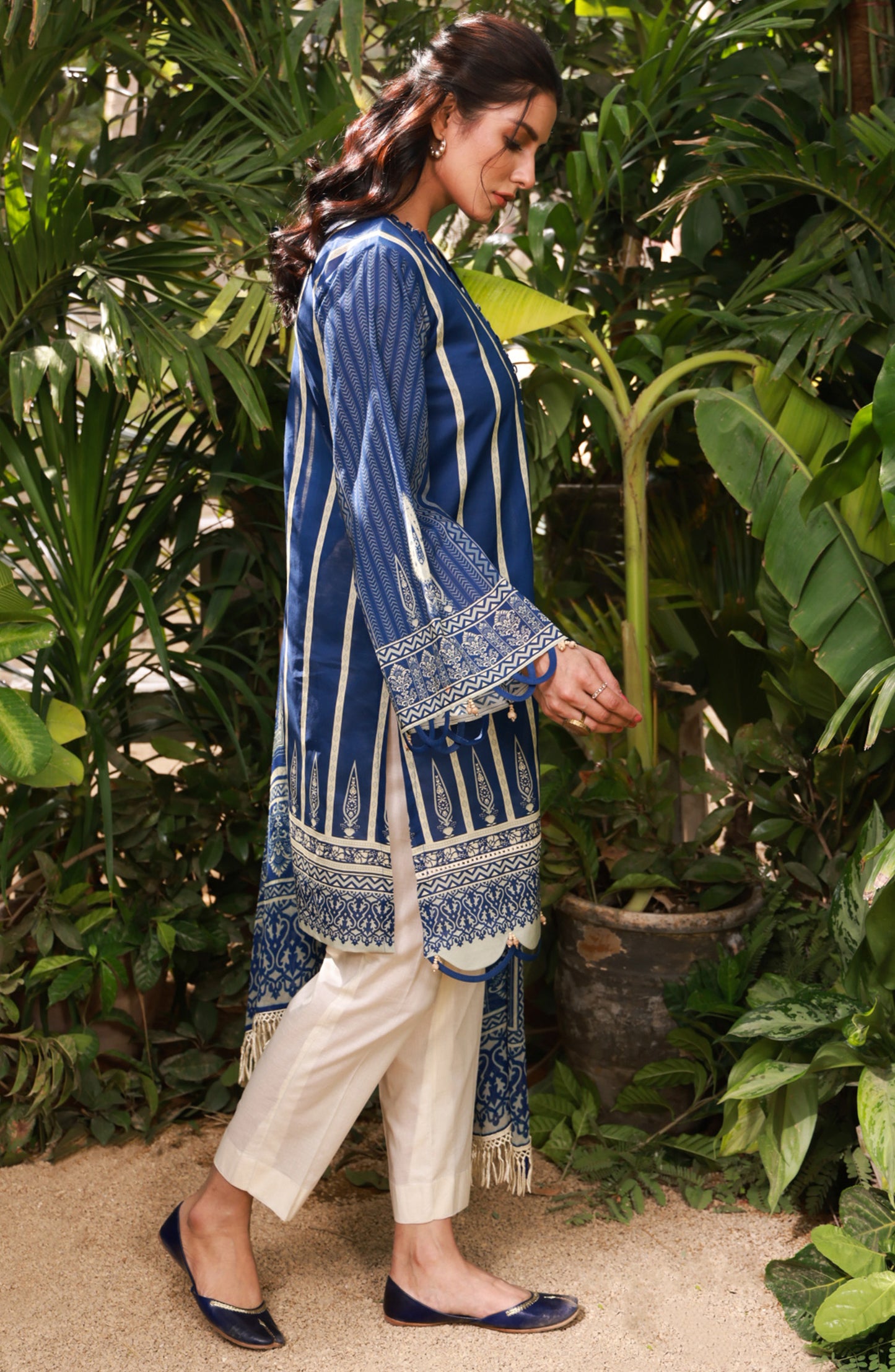 NRDS-21-409/U BLUE LAWN  UNSTITCHED SHIRT DUPATTA