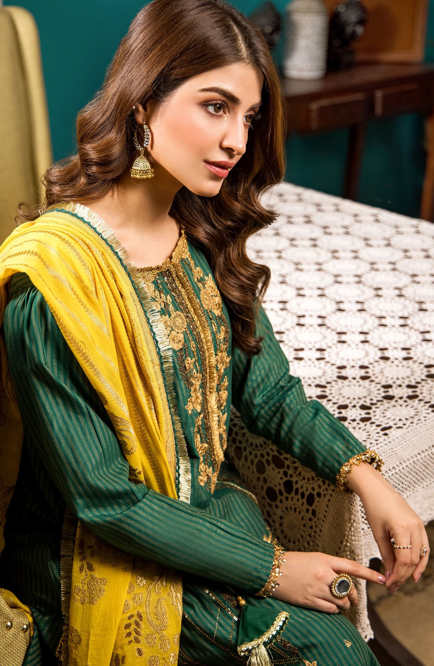OTL-21-085/U GREEN MAYSURI WINTER UNSTITCHED SHIRT DUPATTA PANTS