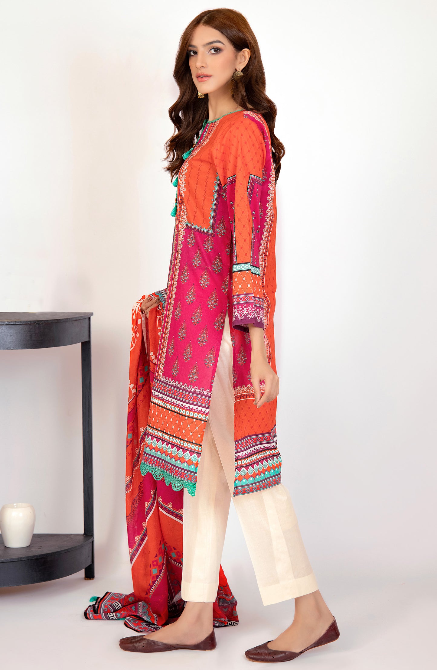 Unstitched 2 Piece Printed Lawn Shirt and Dobby Net Dupatta (NRDS-337/U PINK)