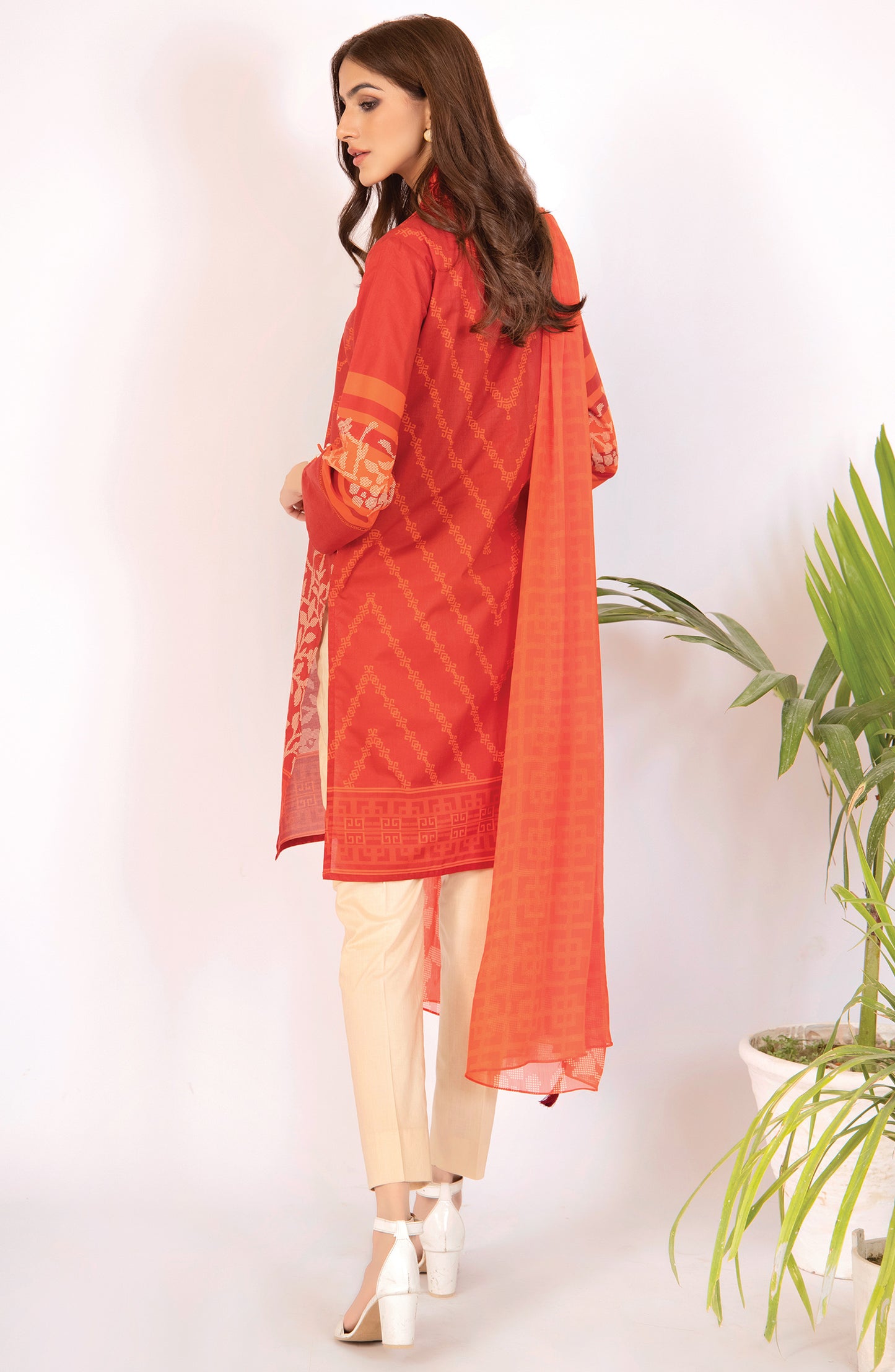 NRDS-22-058/U RED CAMBRIC  UNSTITCHED SHIRT DUPATTA