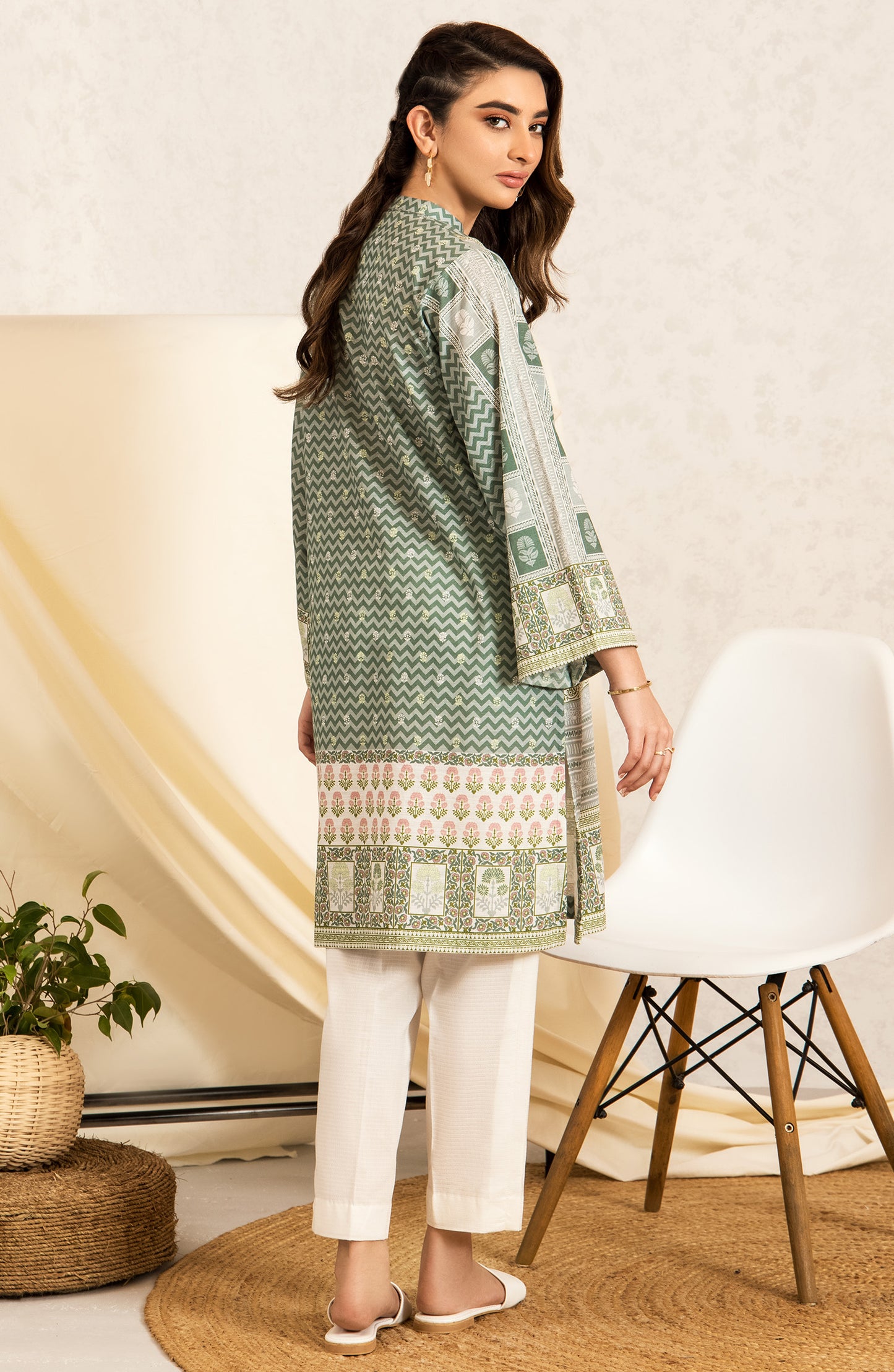 Stitched 1 Piece Printed Khaddar Shirt