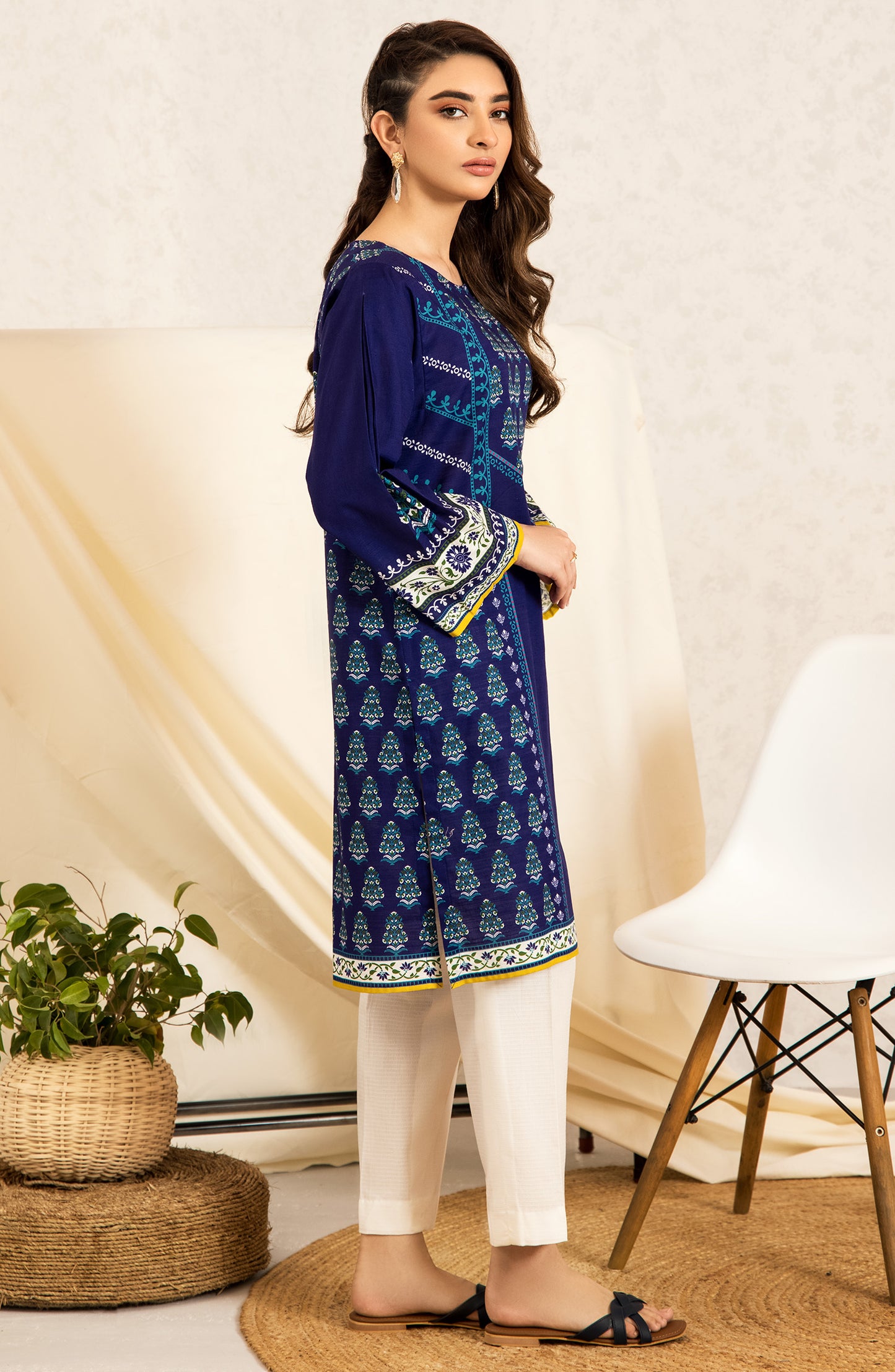 Stitched 1 Piece Printed Khaddar Shirt