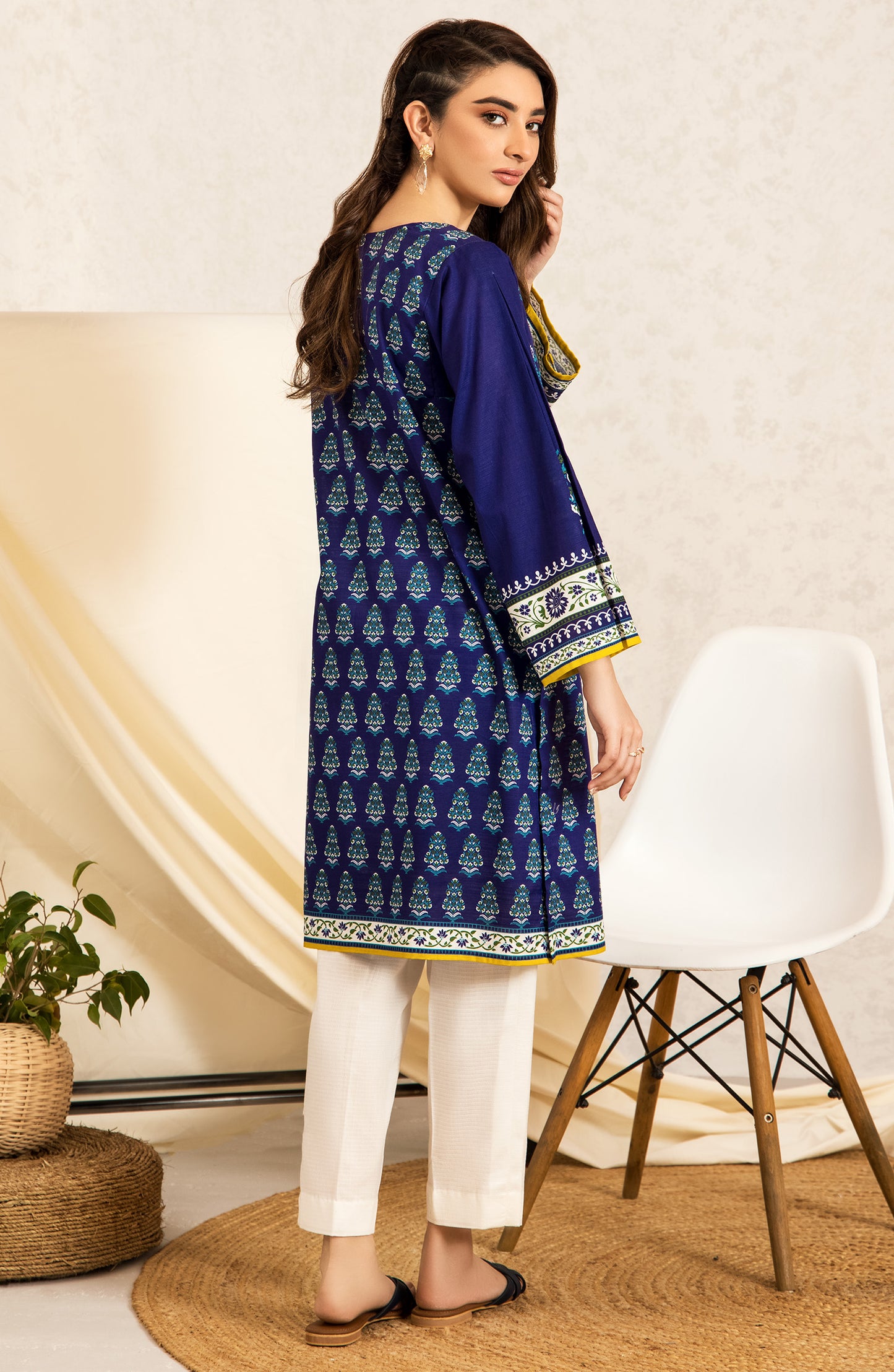 Stitched 1 Piece Printed Khaddar Shirt