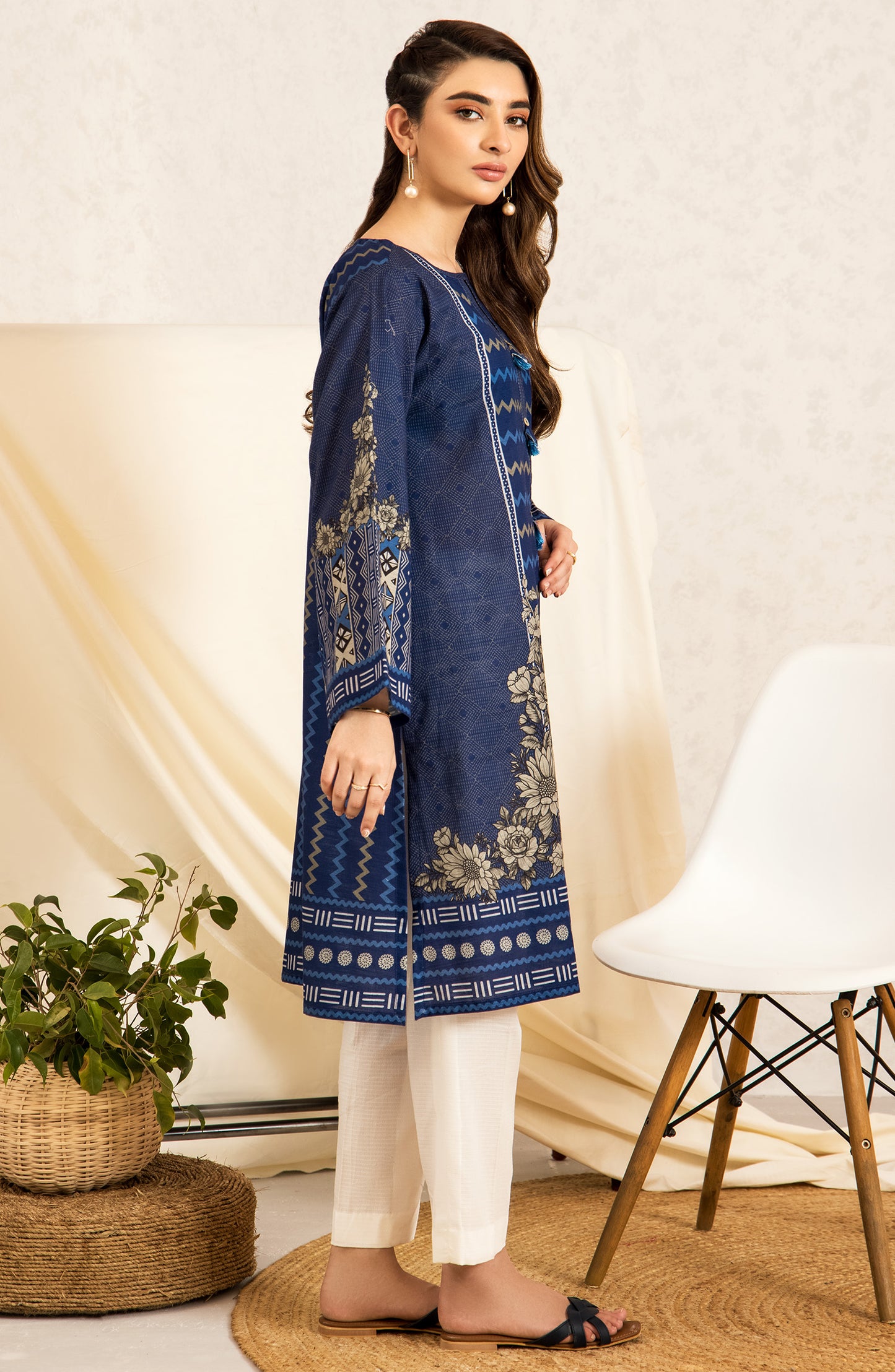 Stitched 1 Piece Printed Khaddar Shirt