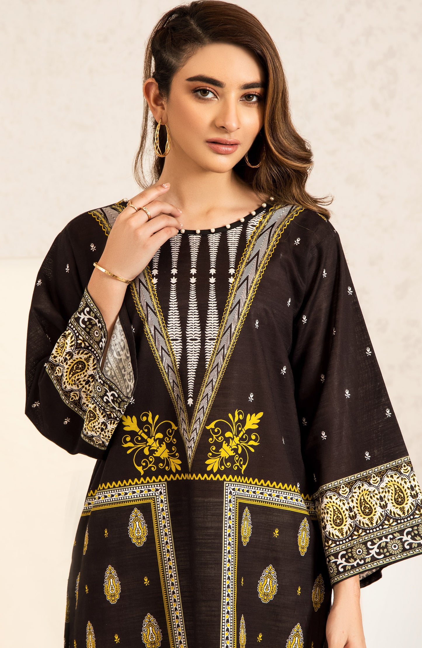 Stitched 1 Piece Printed Khaddar Shirt