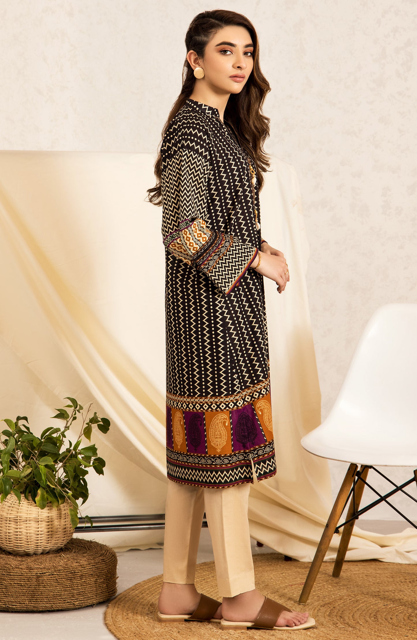 Stitched 1 Piece Printed Khaddar Shirt
