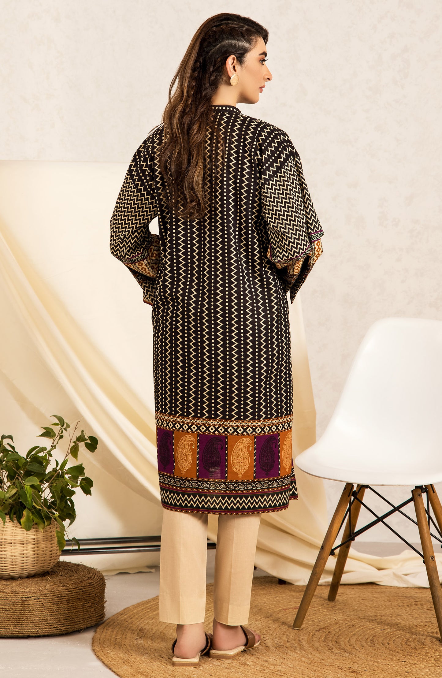 Stitched 1 Piece Printed Khaddar Shirt