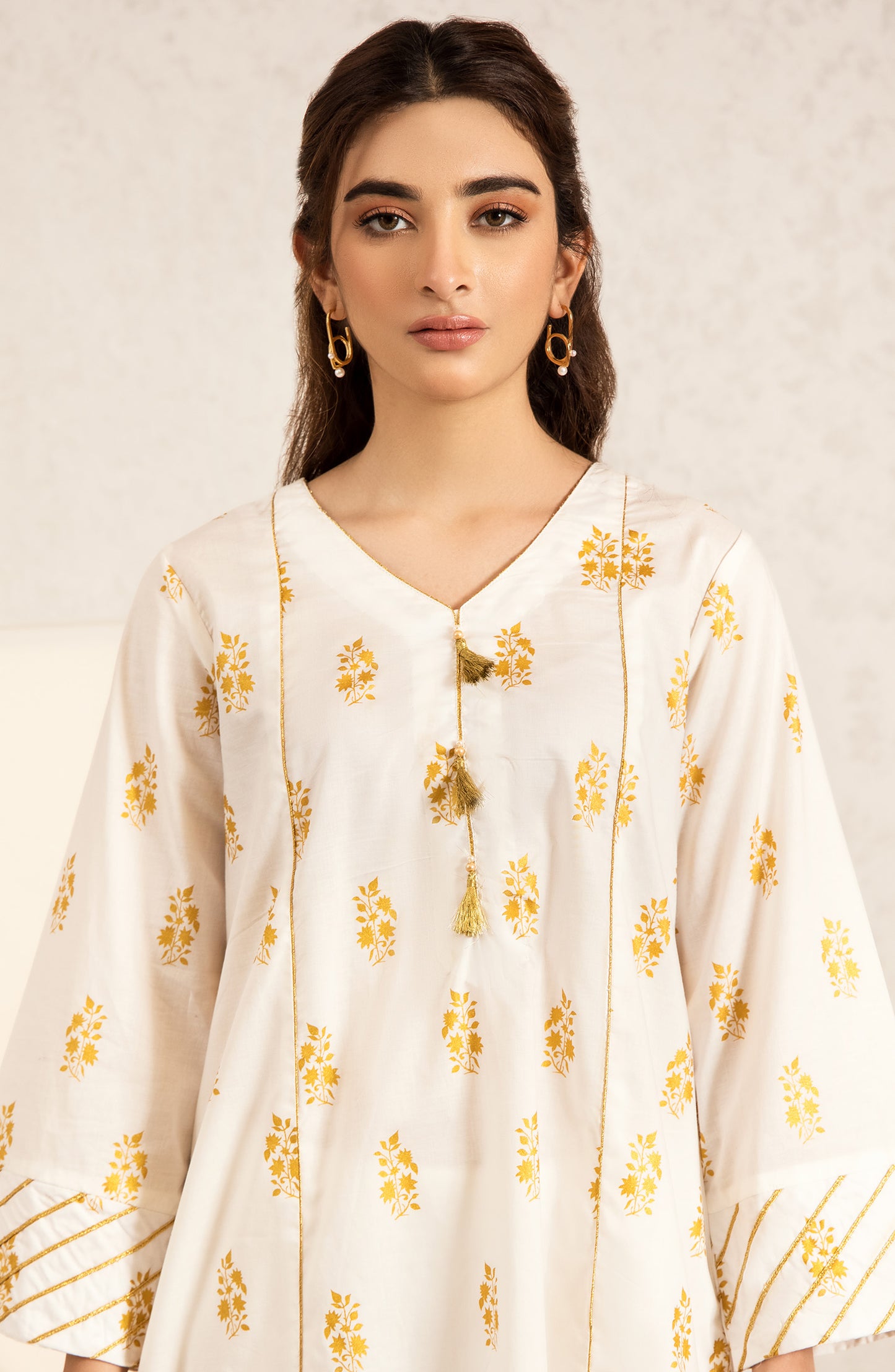 nrc-51-s-white 1 Piece Gold Printed Lawn Shirt 