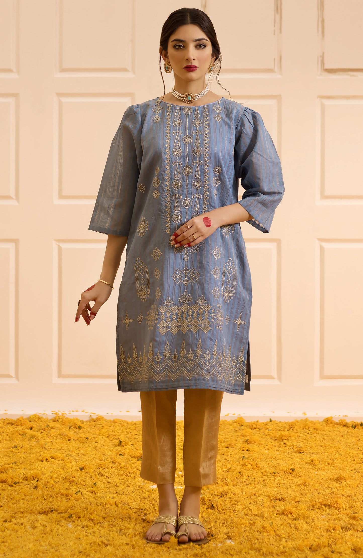 OTL-22-004/U RED LAWN  UNSTITCHED SHIRT DUPATTA PANTS
