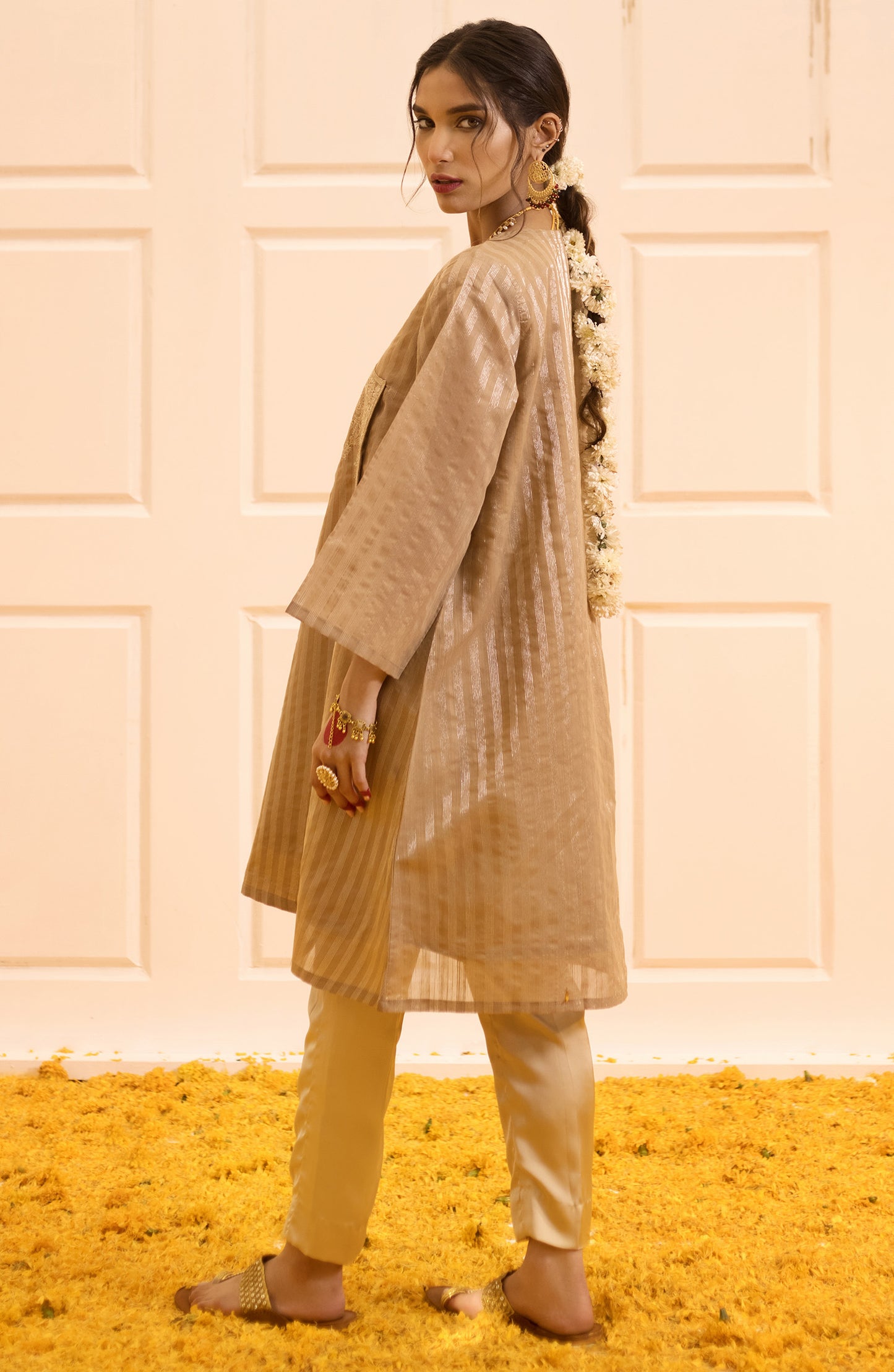 OTL-22-004/U RED LAWN  UNSTITCHED SHIRT DUPATTA PANTS