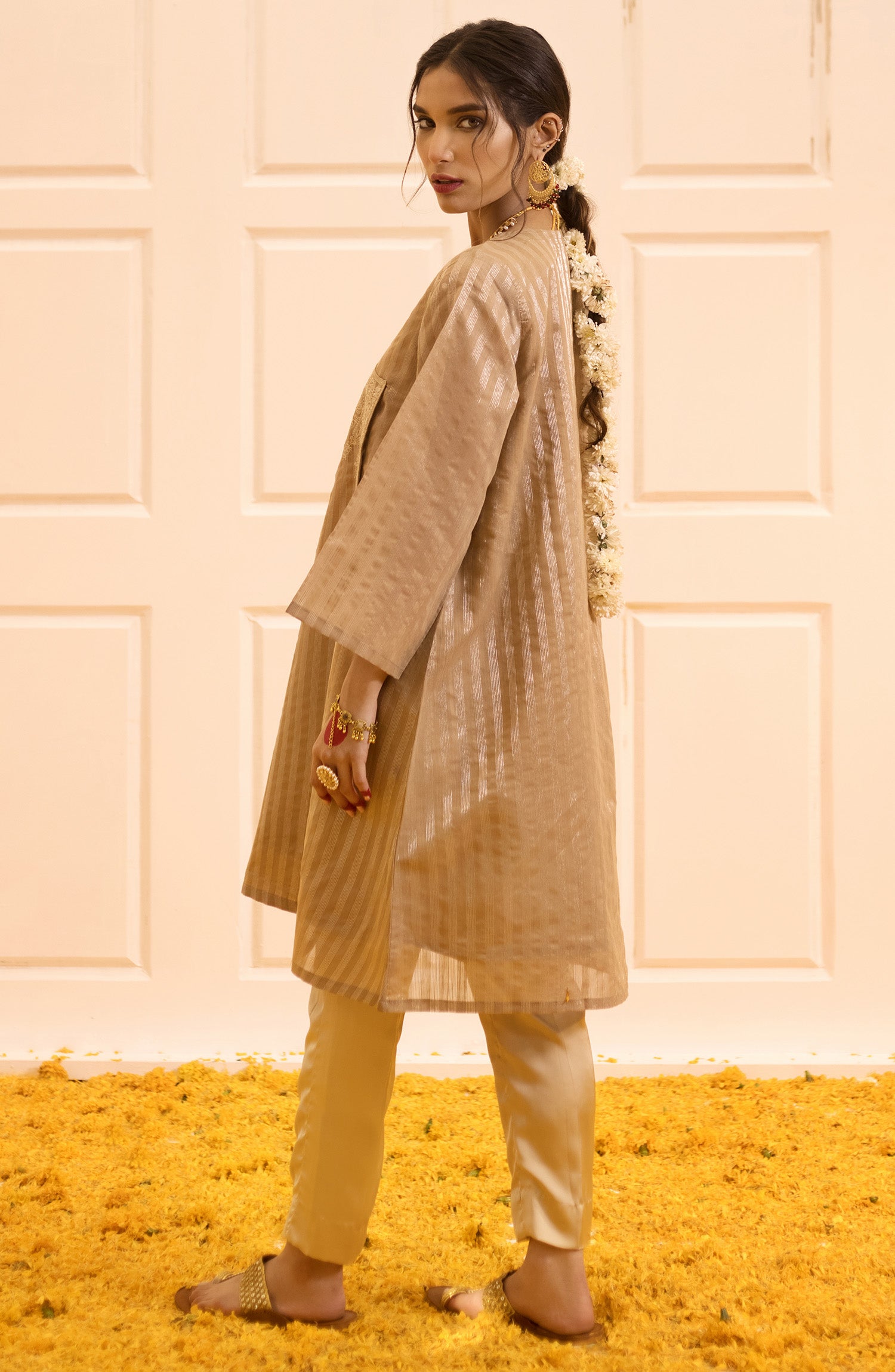 OTL-22-004/U RED LAWN  UNSTITCHED SHIRT DUPATTA PANTS
