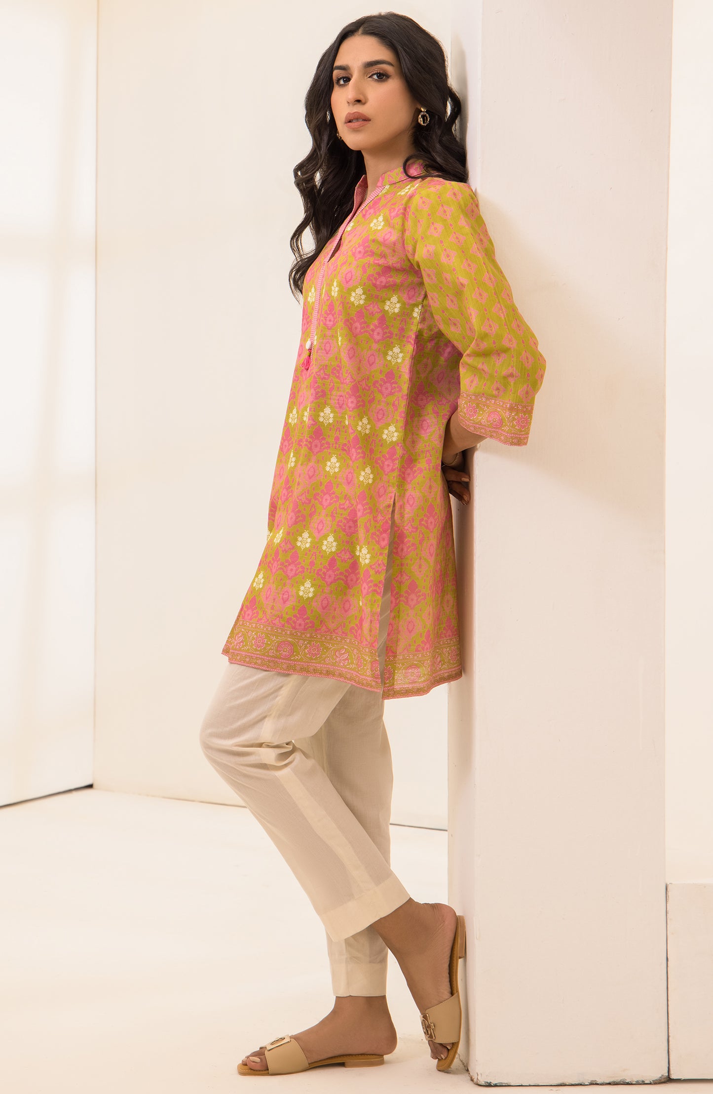 OTL-22-004/U RED LAWN  UNSTITCHED SHIRT DUPATTA PANTS