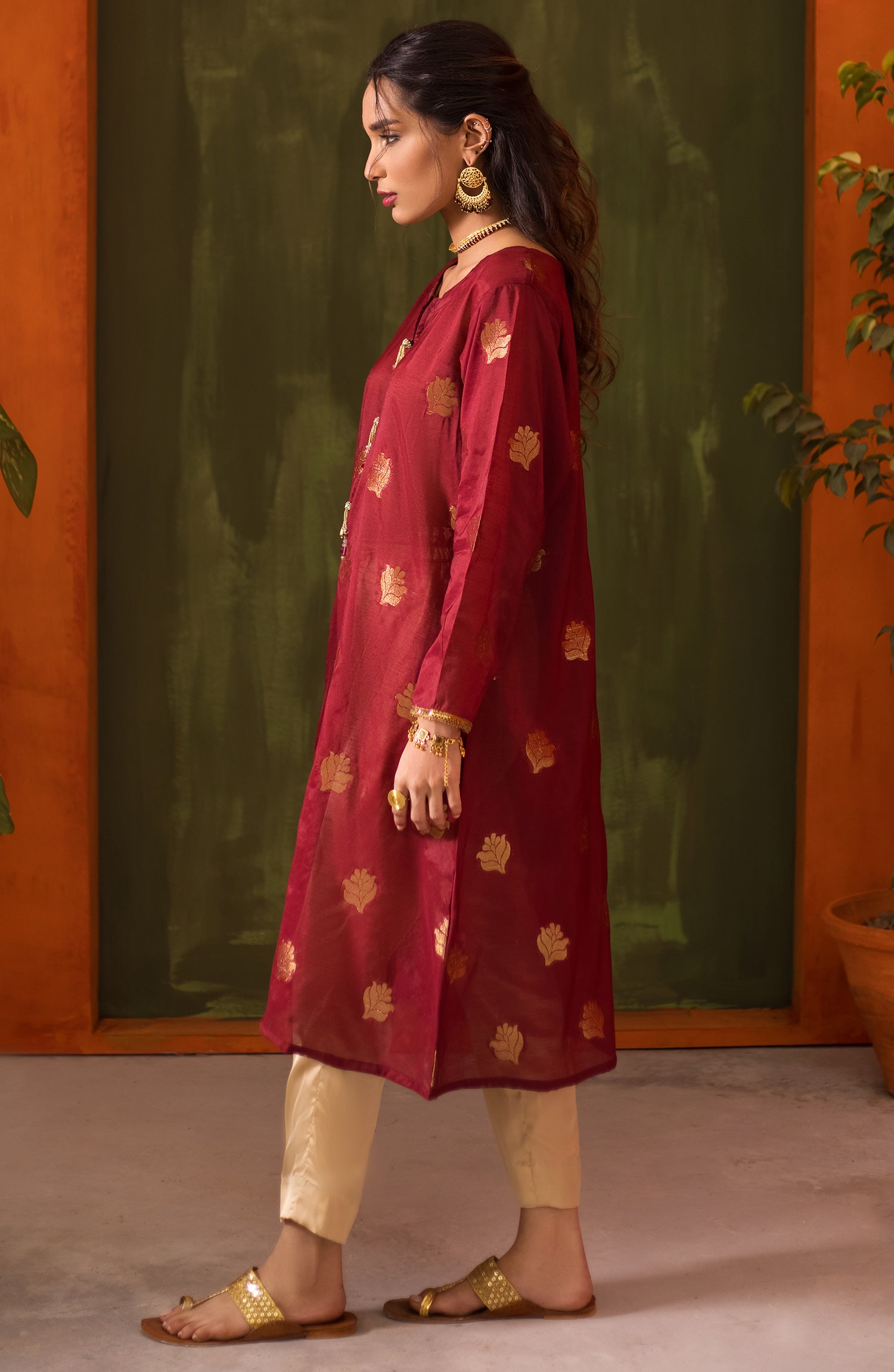 Stitched 1 Piece Embroidered Jacquard Shirt (NRHC-116/S MAROON)