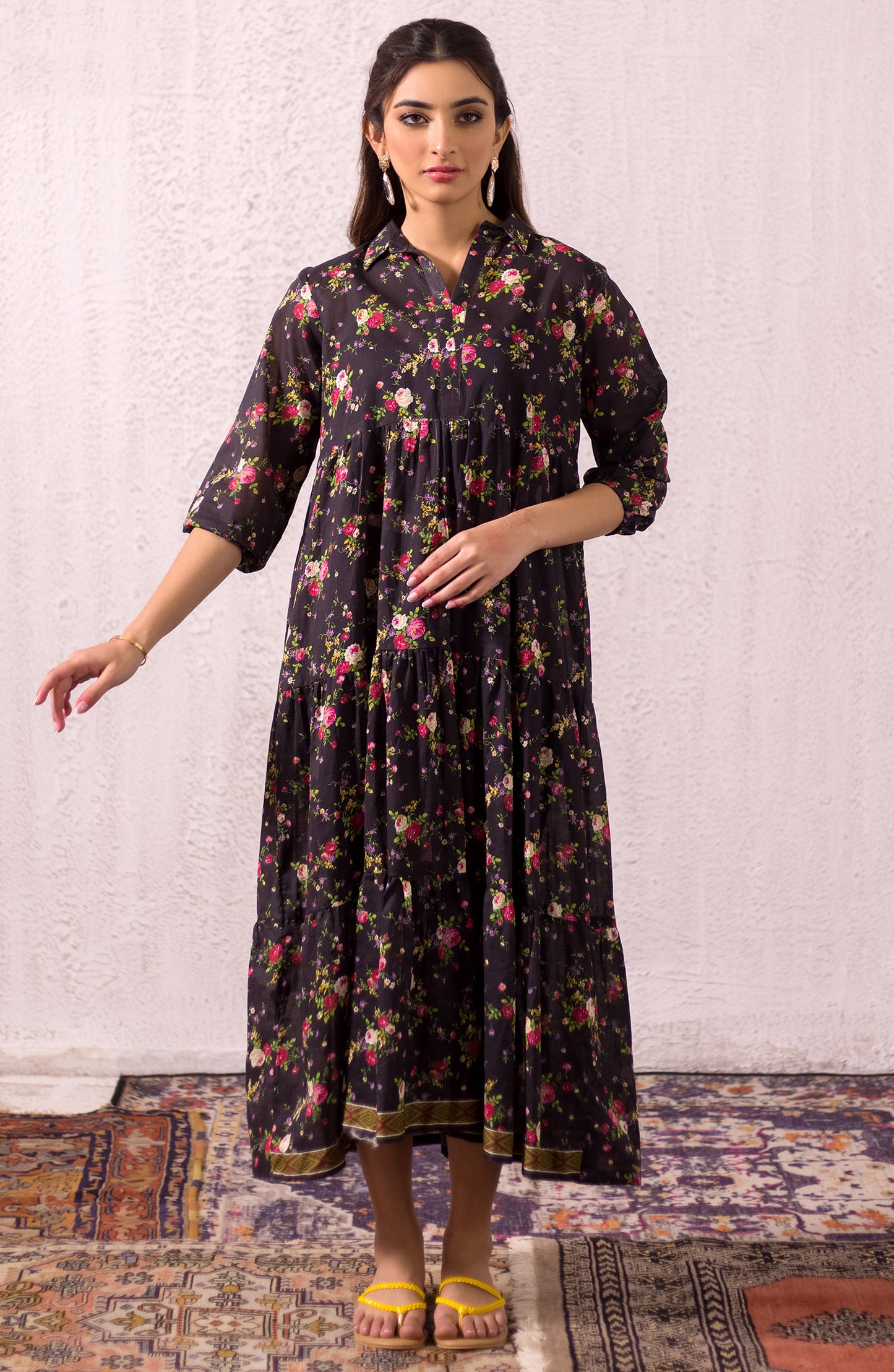 OTL-22-004/U RED LAWN  UNSTITCHED SHIRT DUPATTA PANTS