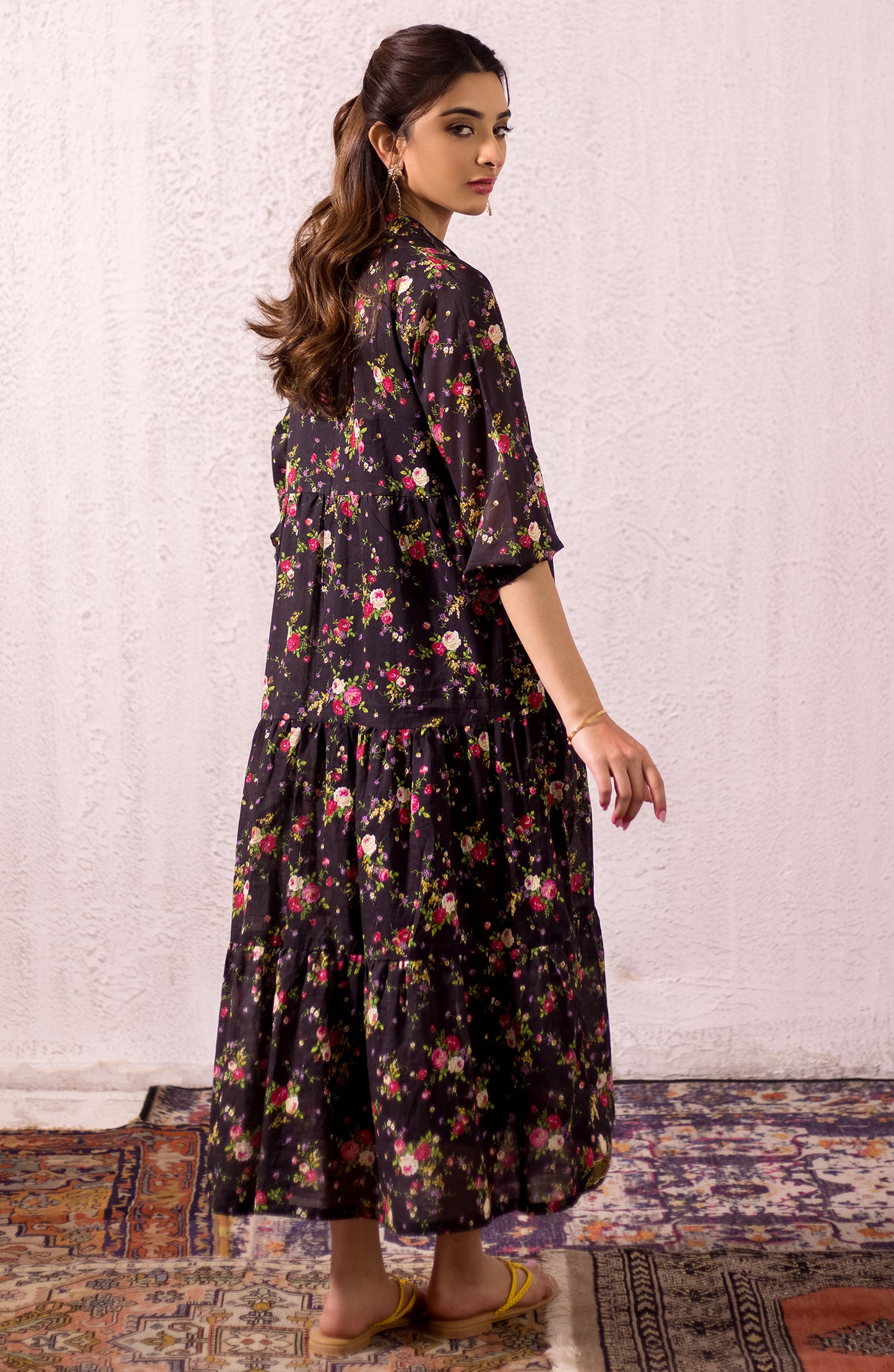 OTL-22-004/U RED LAWN  UNSTITCHED SHIRT DUPATTA PANTS