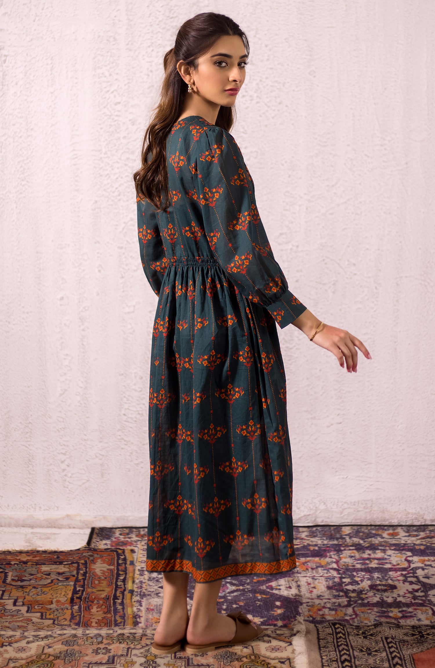 OTL-22-004/U RED LAWN  UNSTITCHED SHIRT DUPATTA PANTS