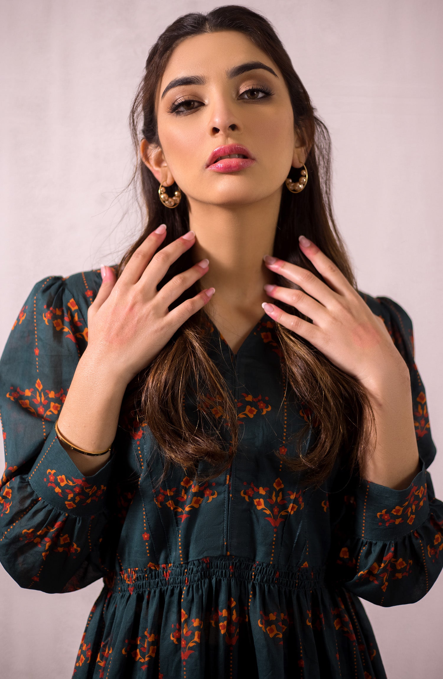 OTL-22-004/U RED LAWN  UNSTITCHED SHIRT DUPATTA PANTS