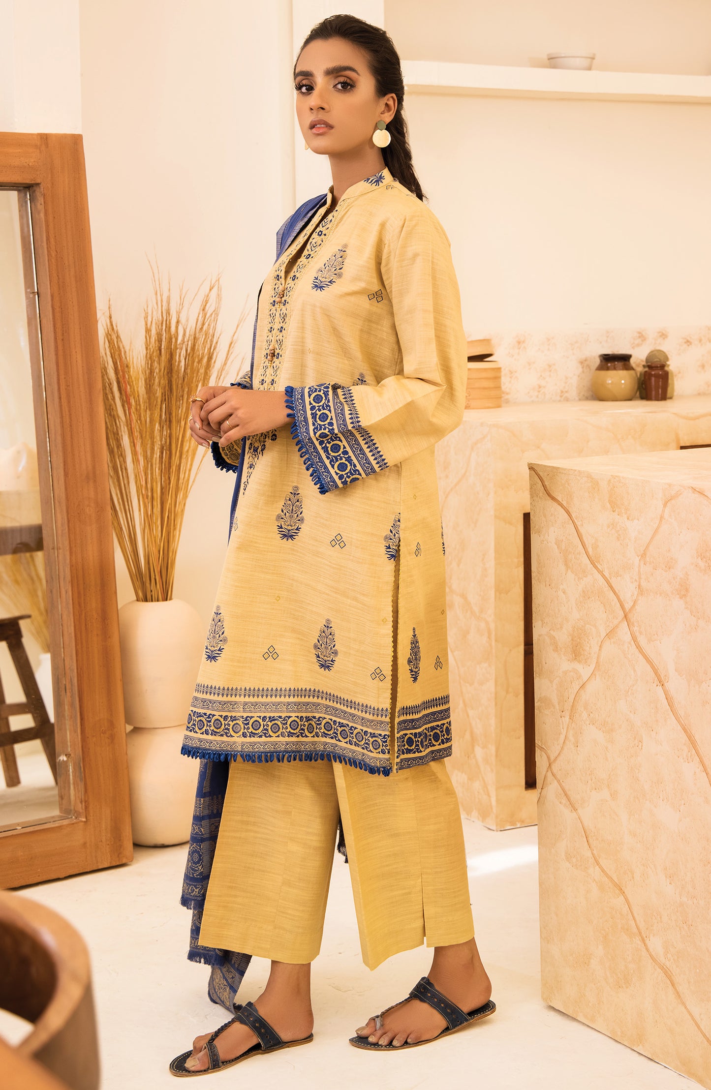 otl-21-290-u-beige unstitched 3 Piece winter Embroidered Khaddar Shirt , Pant and Khaddar Dupatta