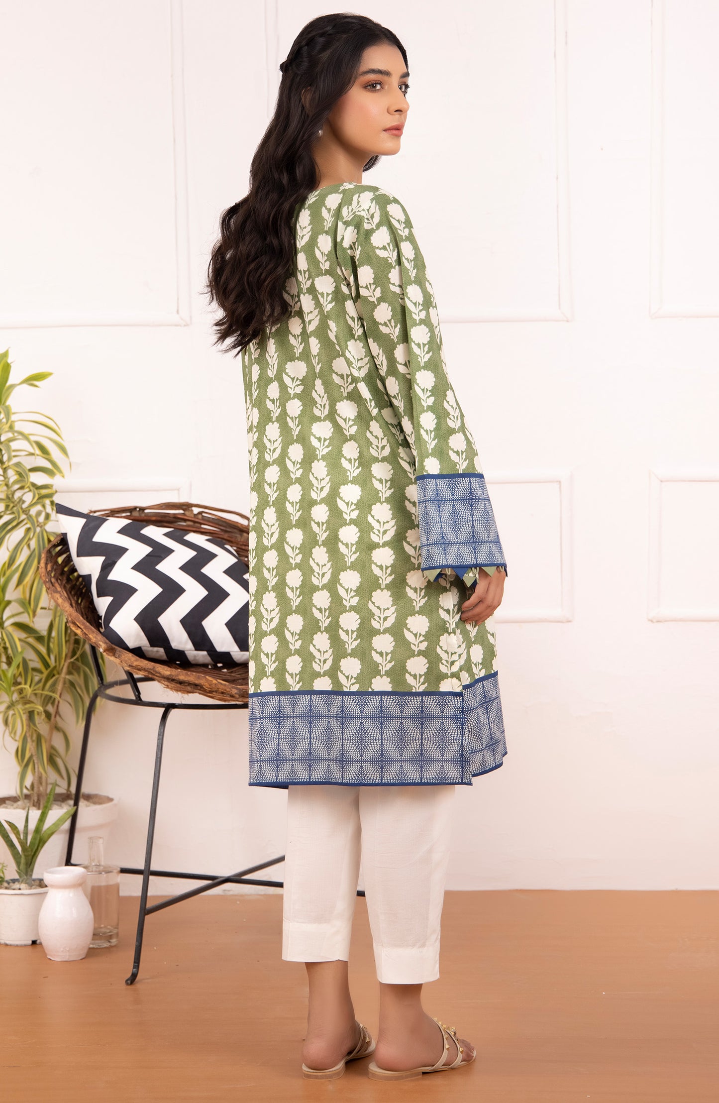Stitched 1 Piece Printed Cambric Shirt