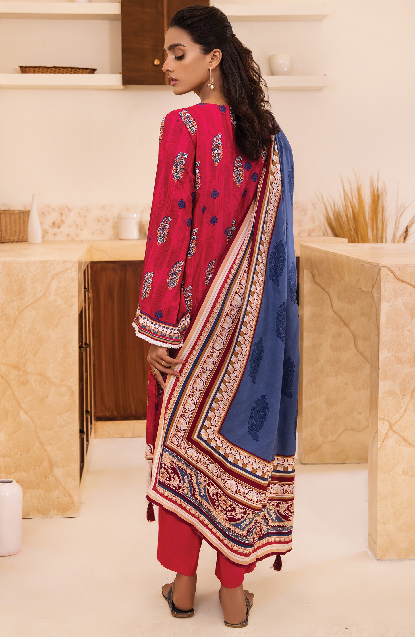 Unstitched 3 Piece Printed Linen Shirt , Pant and Linen Shawl Dupatta