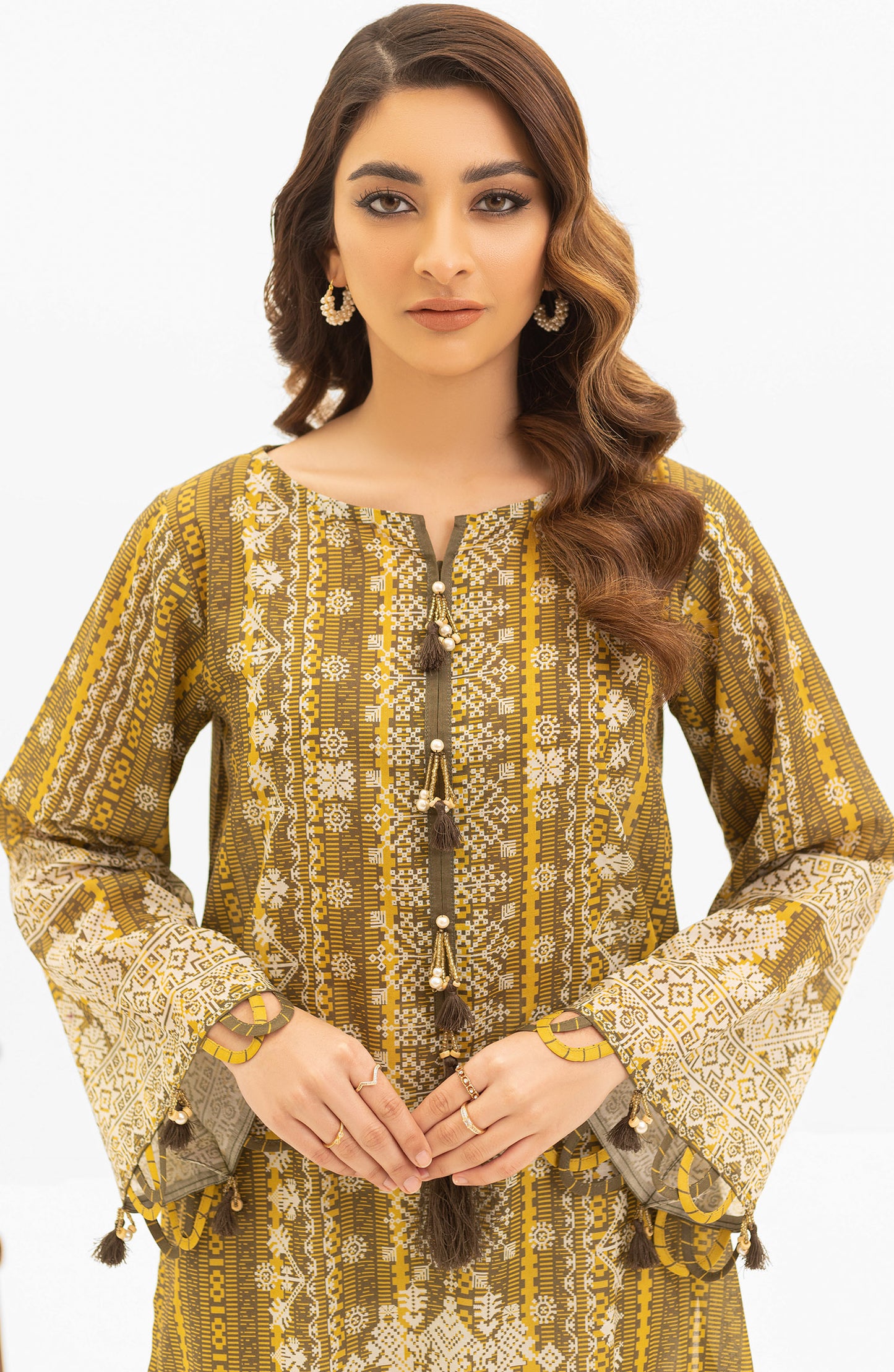 OTL-22-004/U RED LAWN  UNSTITCHED SHIRT DUPATTA PANTS