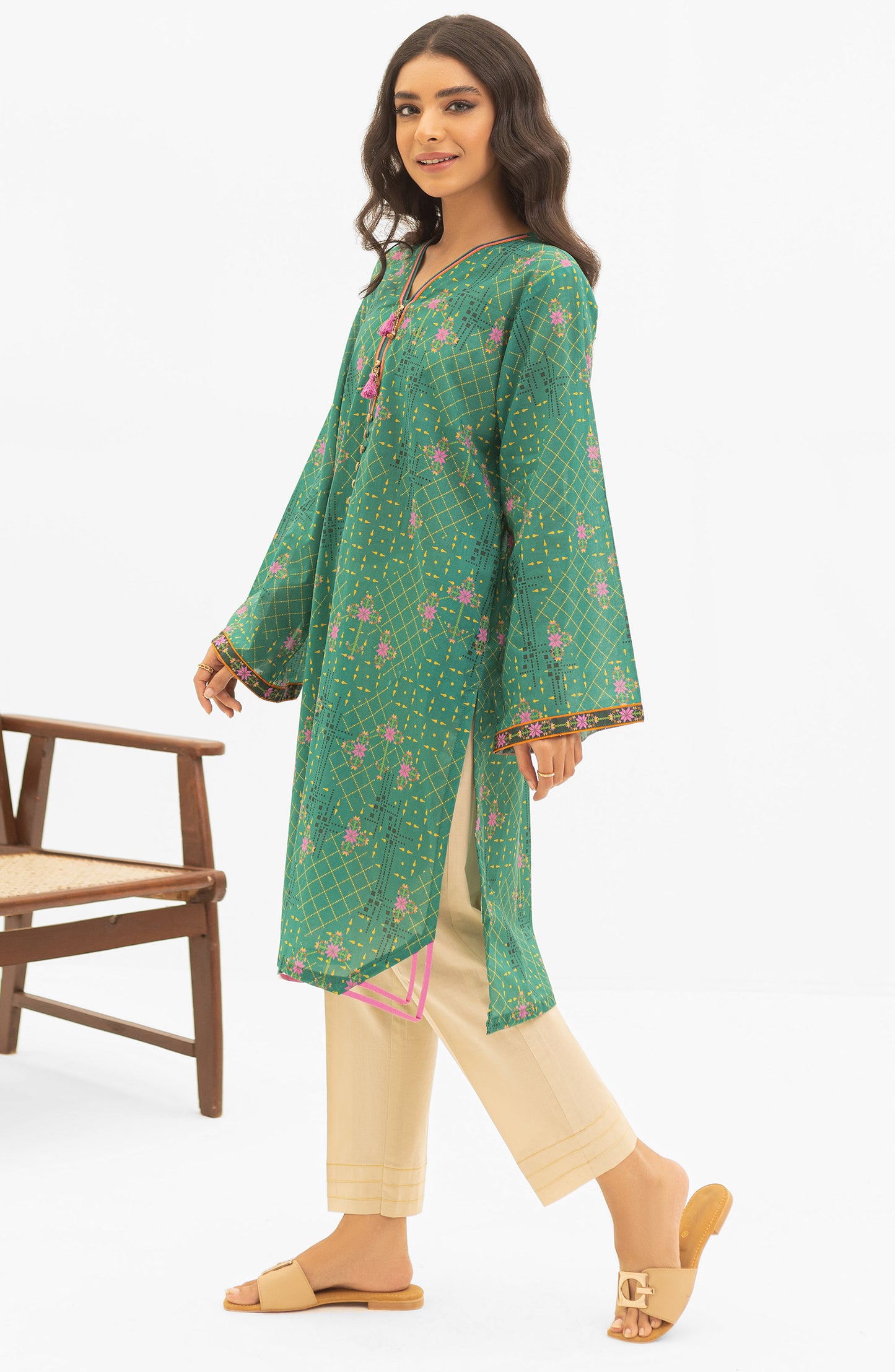 OTL-22-004/U RED LAWN  UNSTITCHED SHIRT DUPATTA PANTS