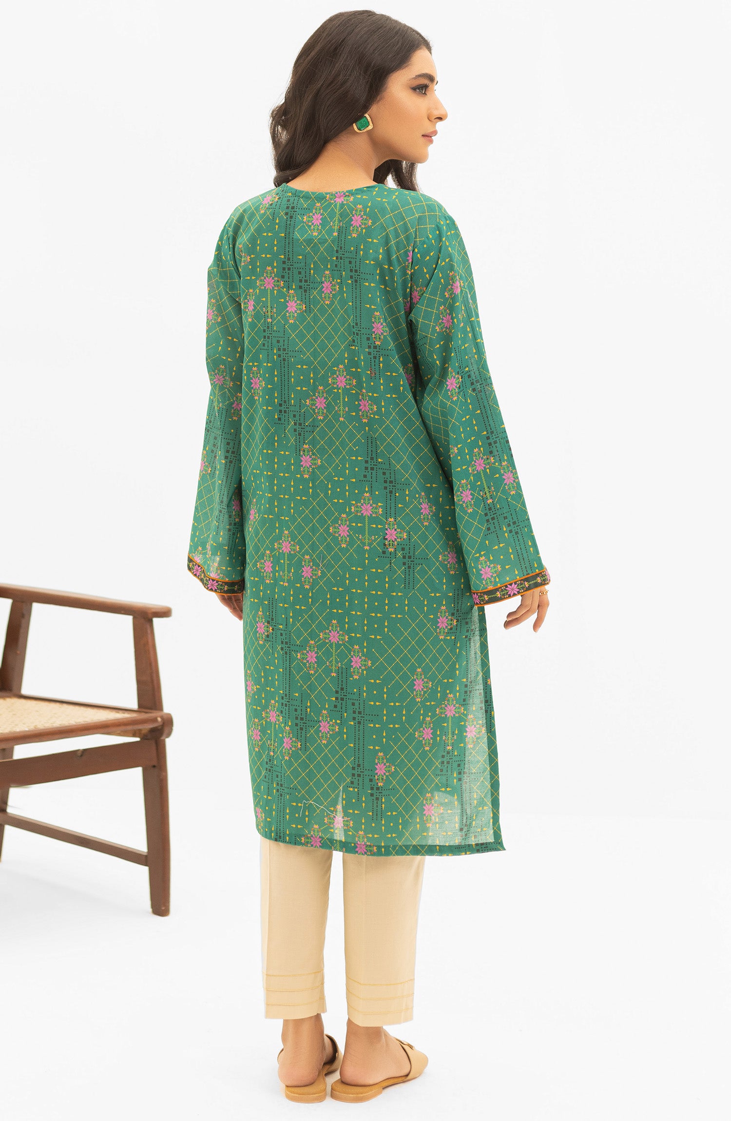 OTL-22-004/U RED LAWN  UNSTITCHED SHIRT DUPATTA PANTS