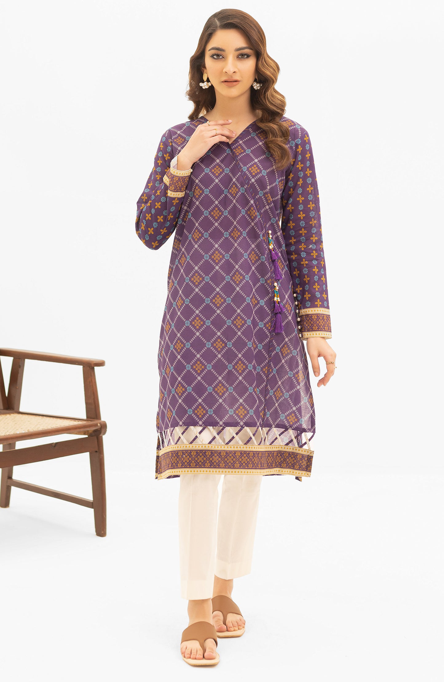 OTL-22-004/U RED LAWN  UNSTITCHED SHIRT DUPATTA PANTS