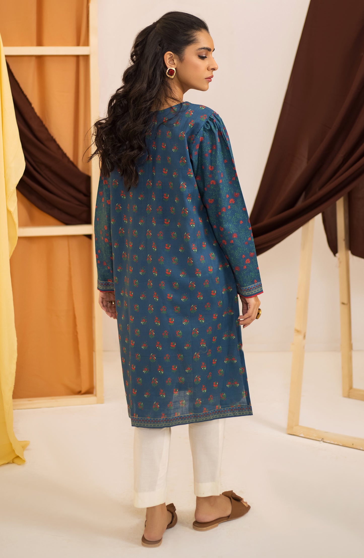 Stitched 1 Piece Plain Slub Cotton Shirt