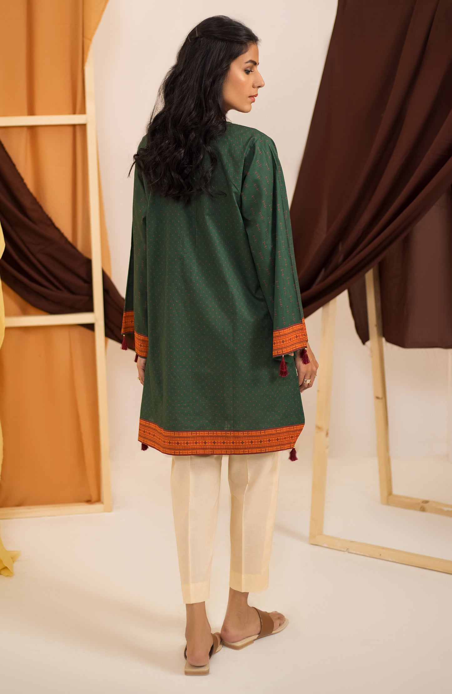 Stitched 1 Piece Plain Slub Cotton Shirt
