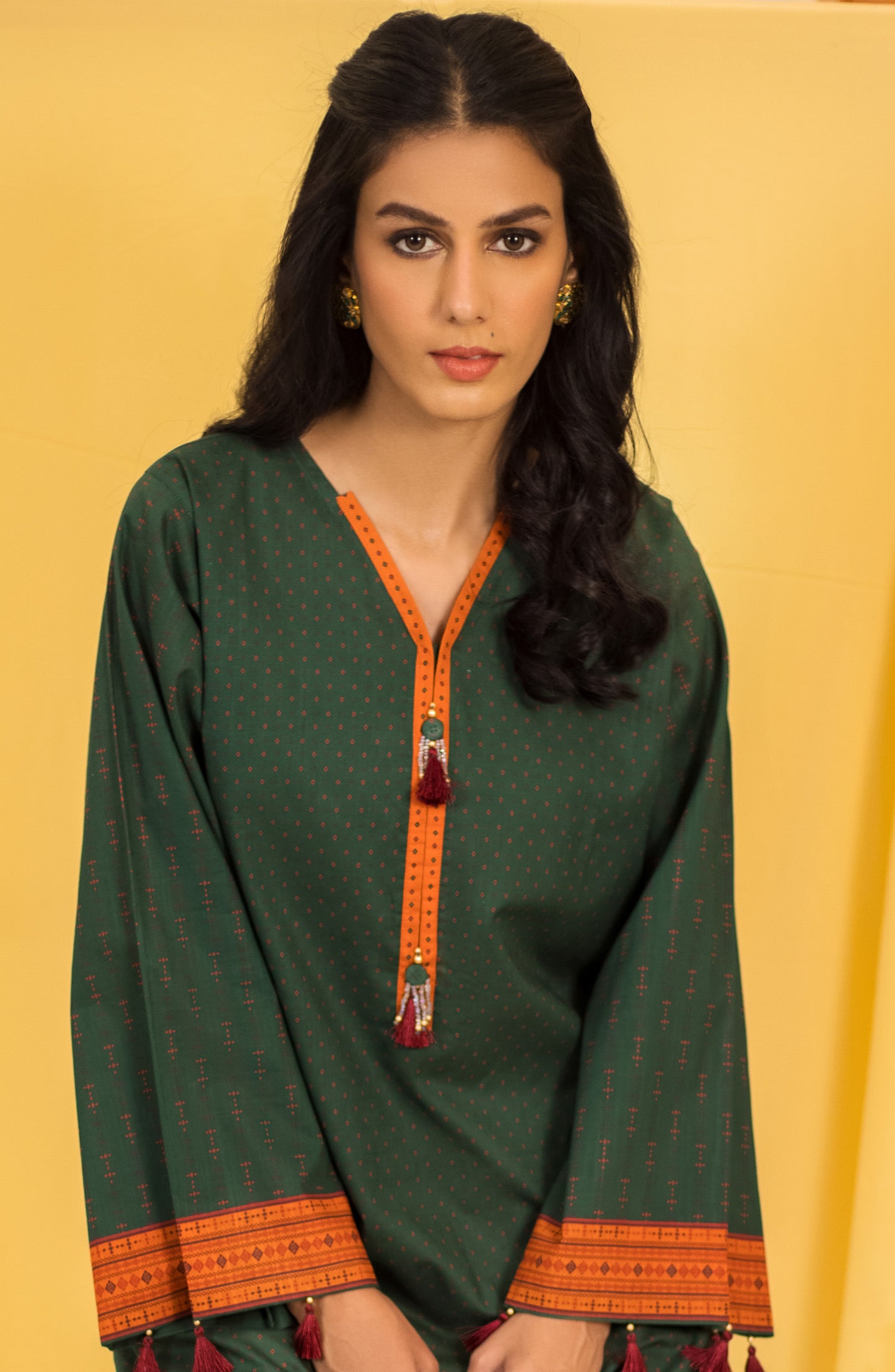 Stitched 1 Piece Plain Slub Cotton Shirt