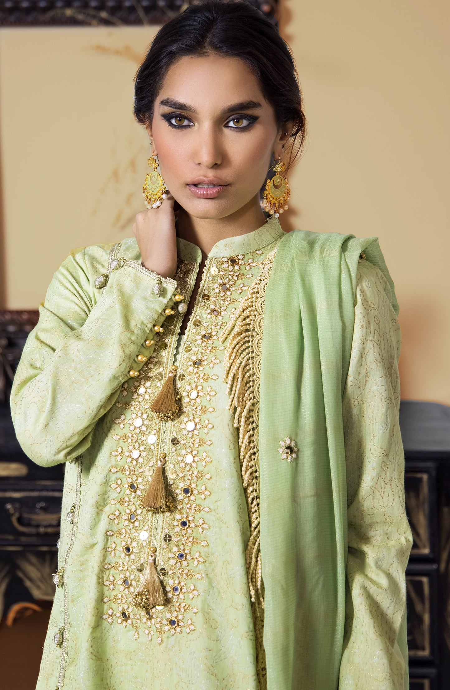 OTL-21-086/U GREEN JACQUARD  UNSTITCHED SHIRT DUPATTA PANTS