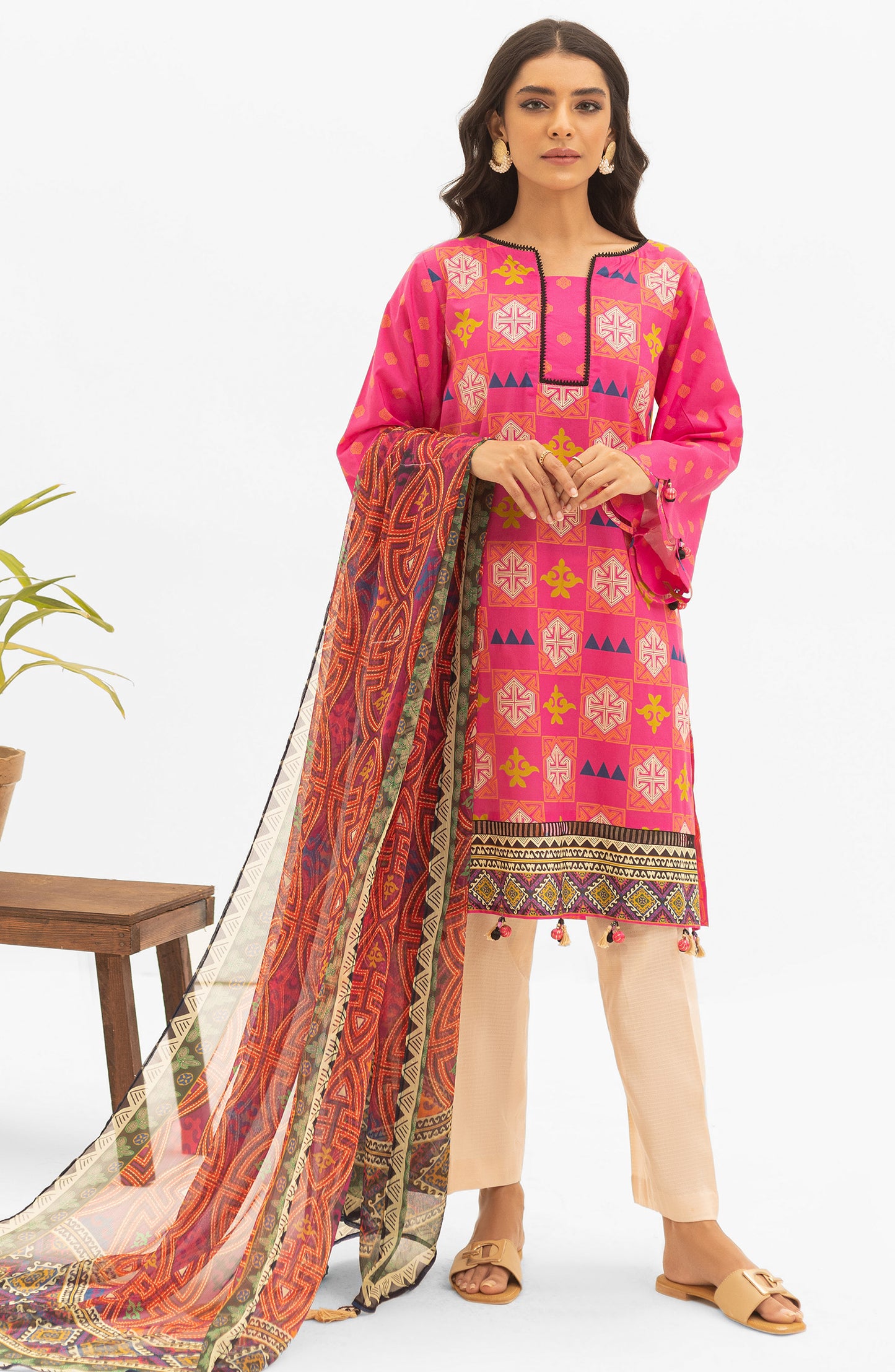 NRDS-22-010/U PINK LAWN  UNSTITCHED SHIRT DUPATTA