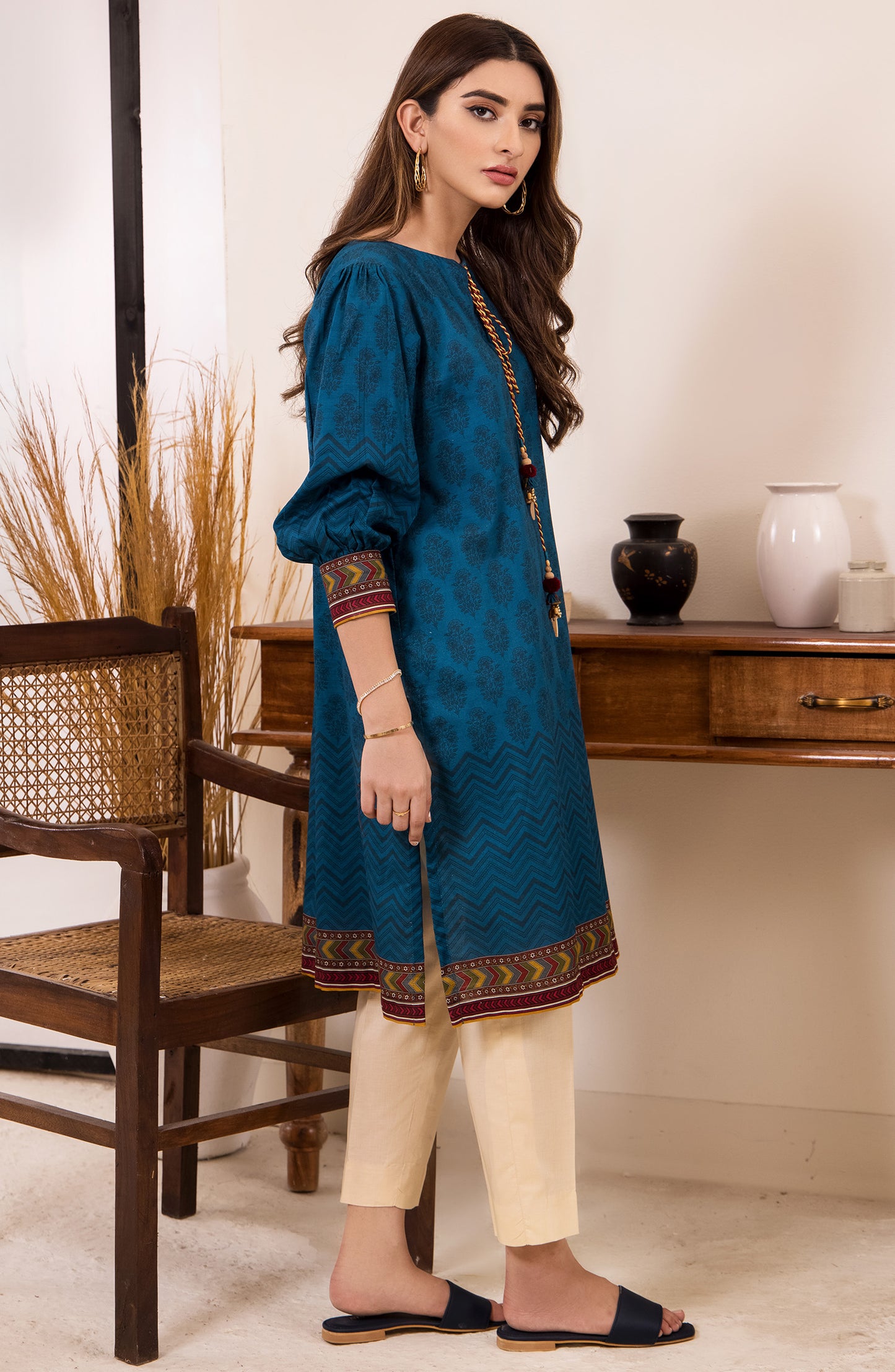 hcs-378-u-blue unstitched  printed khaddar winter collection shirt 