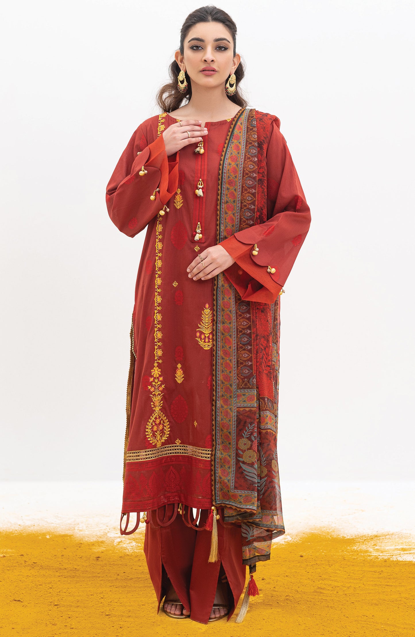 OTL-21-169/U MAROON JACQUARD  UNSTITCHED SHIRT DUPATTA PANTS