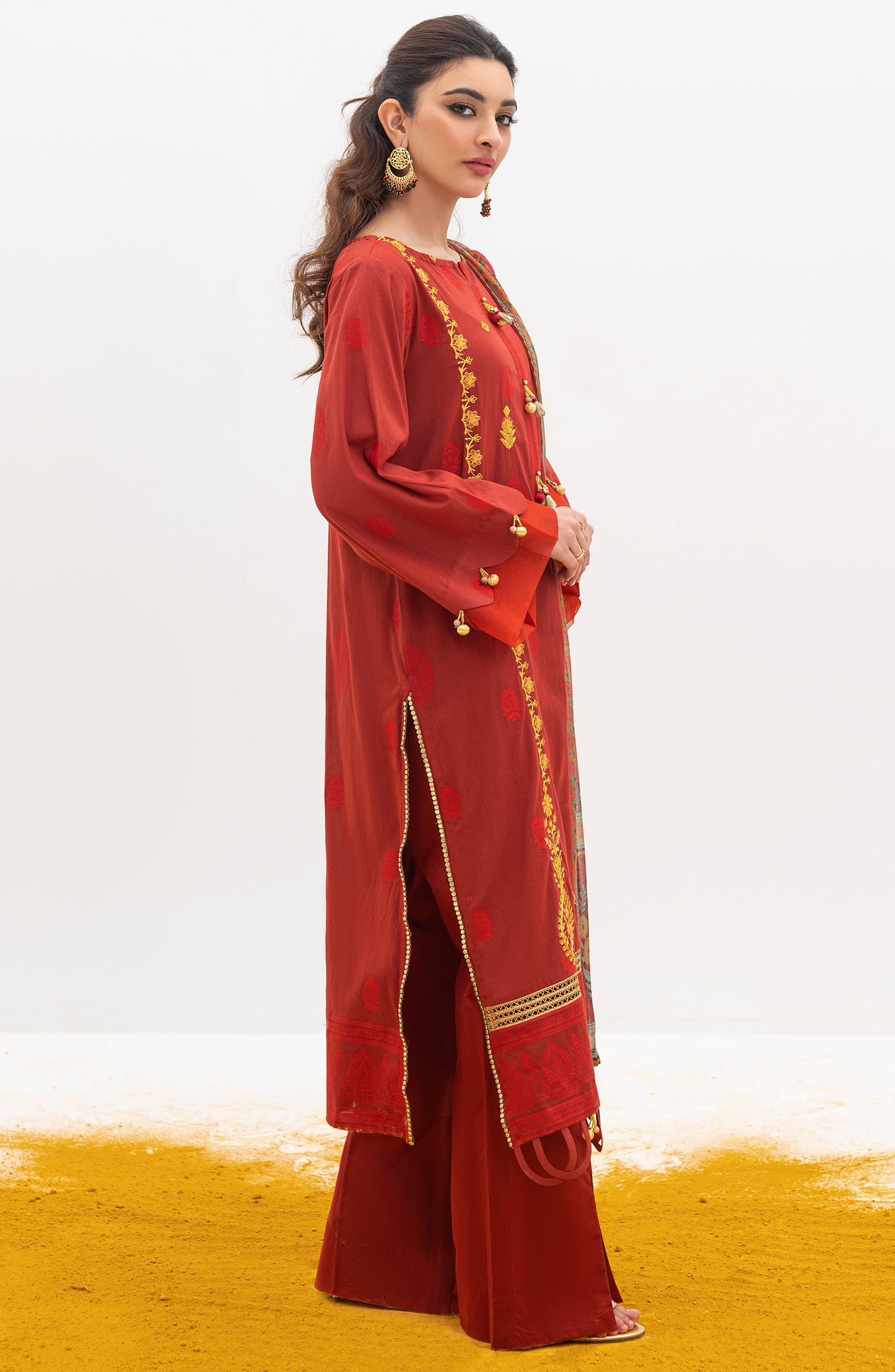 OTL-21-169/U MAROON JACQUARD  UNSTITCHED SHIRT DUPATTA PANTS