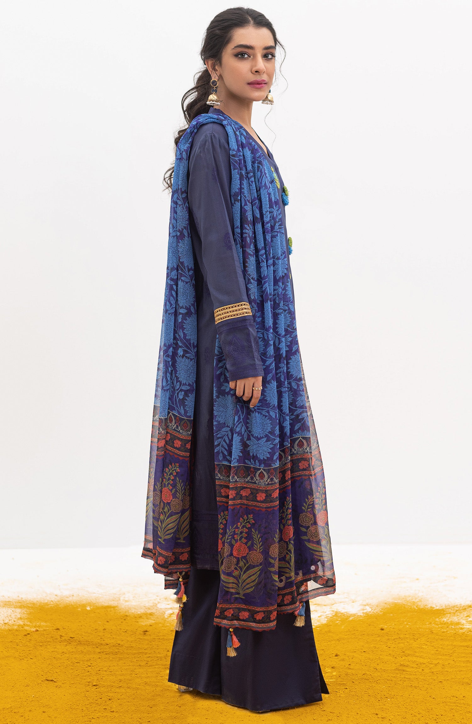OTL-21-169/U BLUE JACQUARD  UNSTITCHED SHIRT DUPATTA PANTS