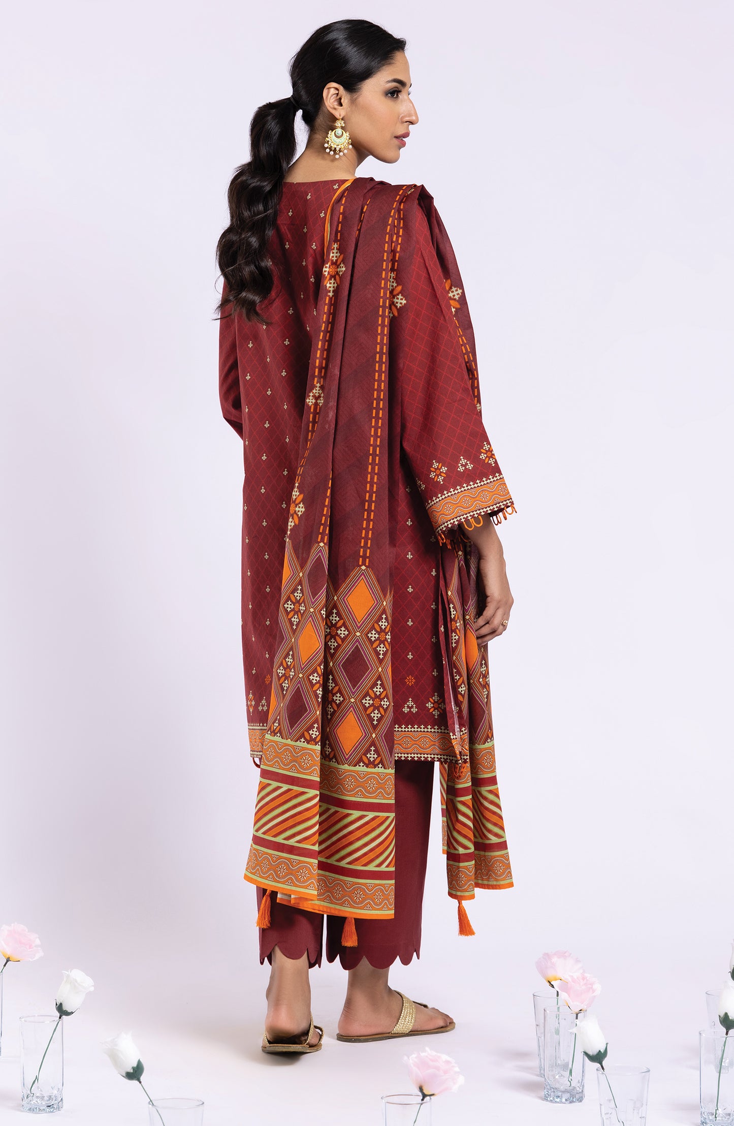 OTL-22-083/U MAROON LAWN  UNSTITCHED SHIRT DUPATTA PANTS