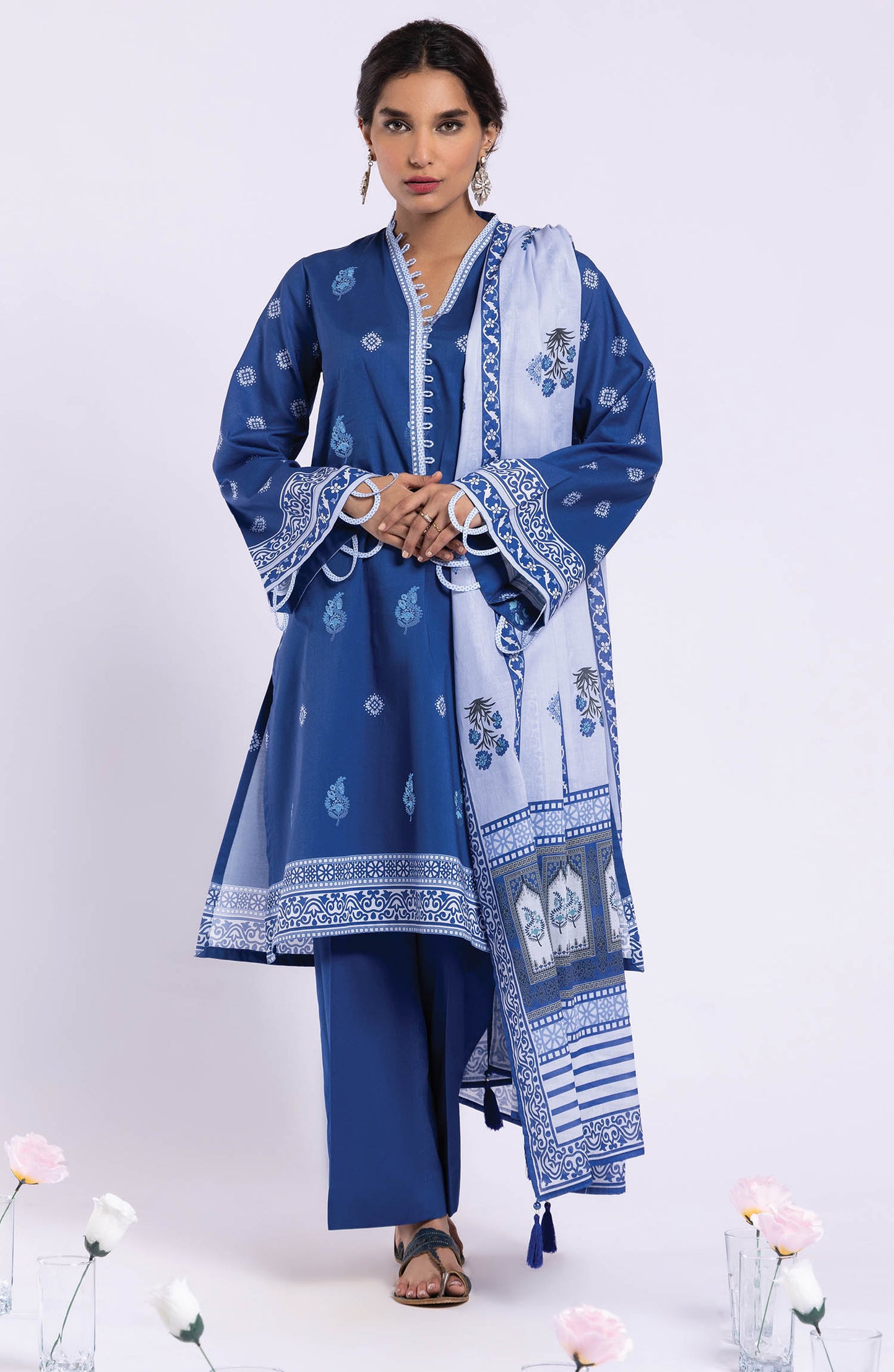 OTL-22-089/U BLUE LAWN  UNSTITCHED SHIRT DUPATTA PANTS