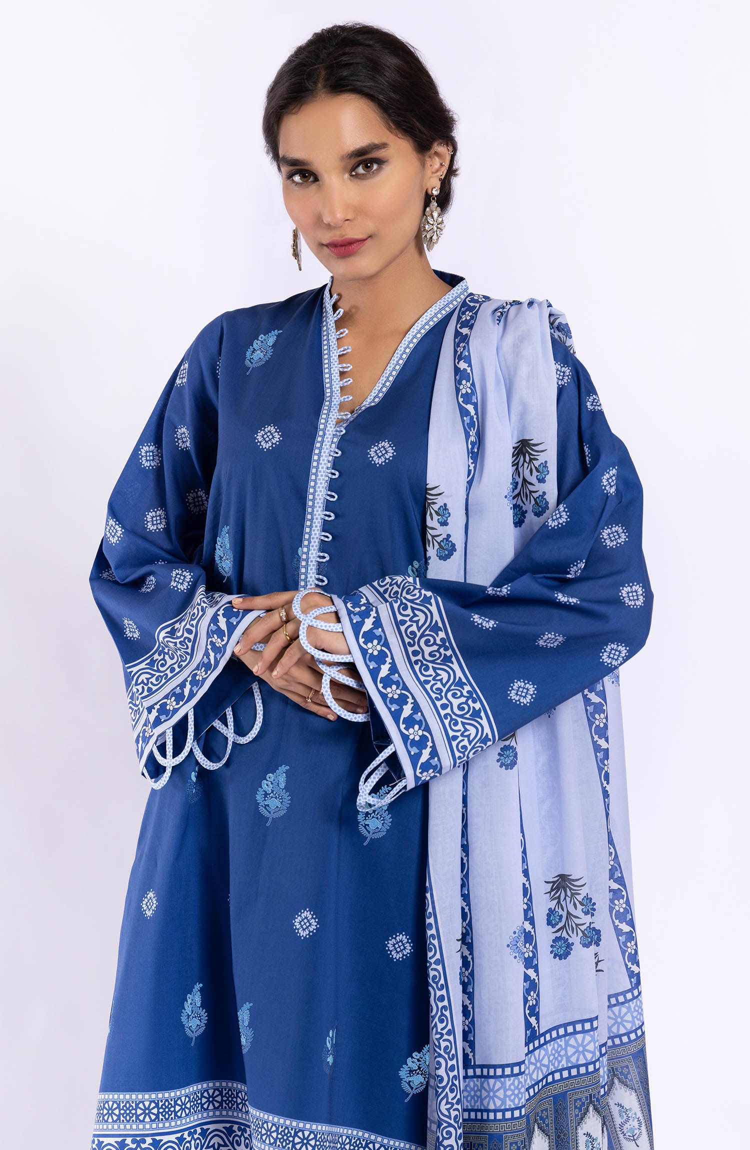 OTL-22-089/U BLUE LAWN  UNSTITCHED SHIRT DUPATTA PANTS