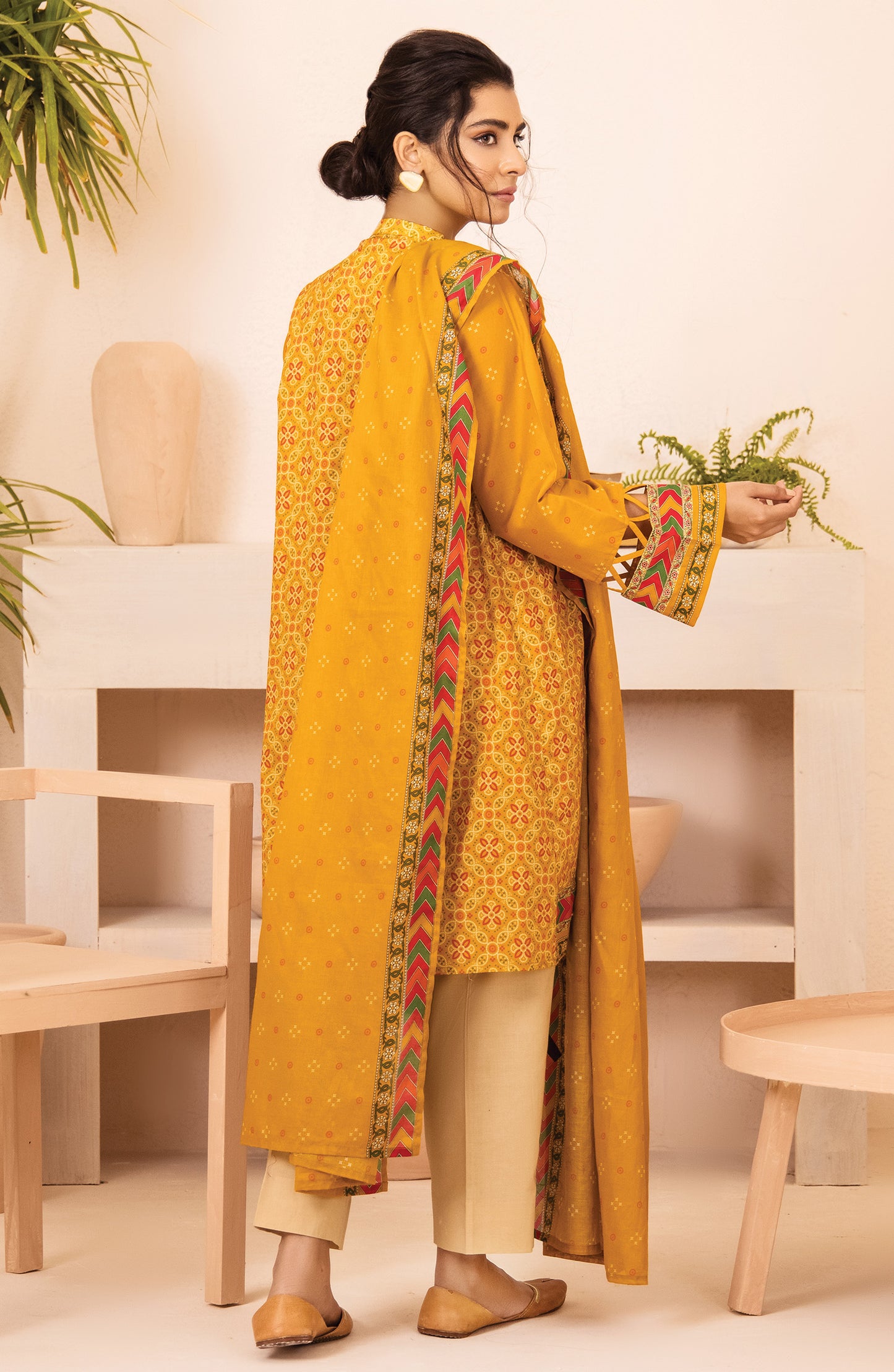 Unstitched 2 Piece Print Cambric Shirt and Lawn Dupatta